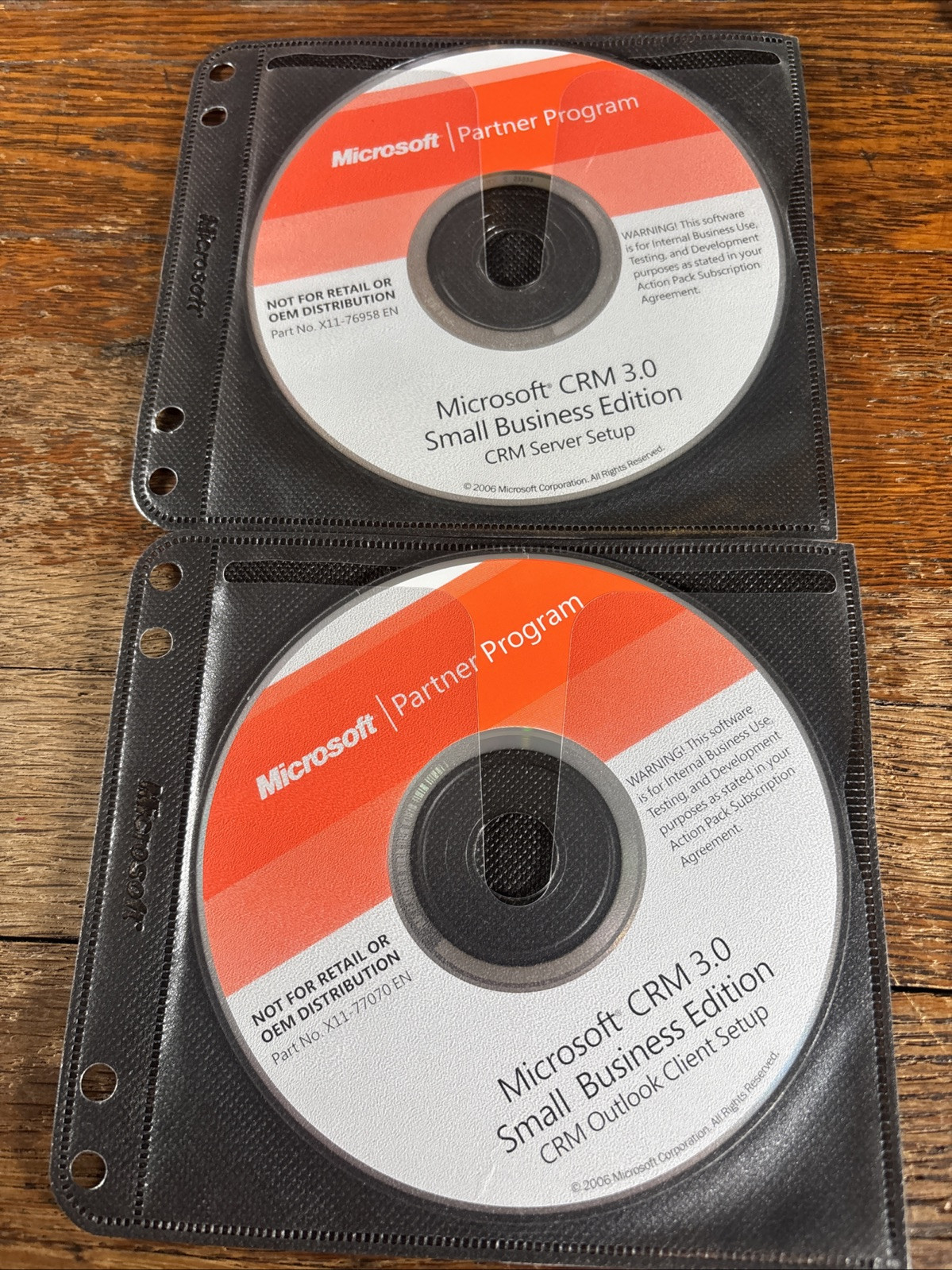 Microsoft CRM 3.0 Small Business Edition w/ Product Key & 10 CALs