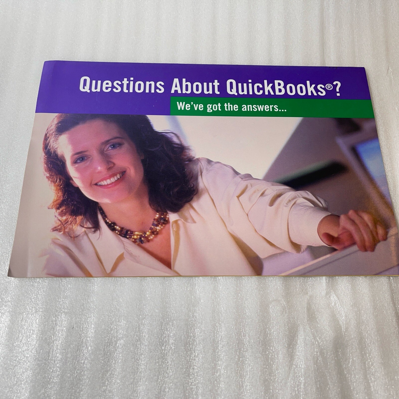QuickBooks Pro 2002 CD, Key Code, User Guide, Catalogue, Original Box