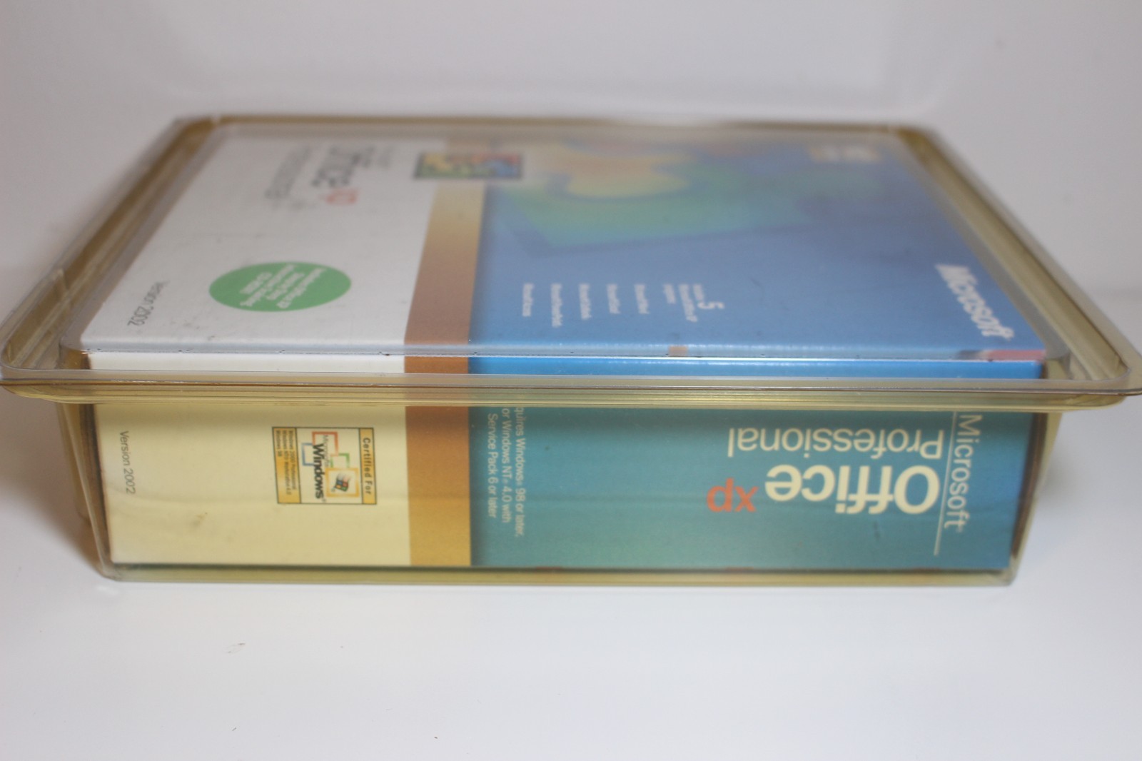 Microsoft Office XP Professional 2002 CD NEW Sealed Retail Full Vers. Word Excel