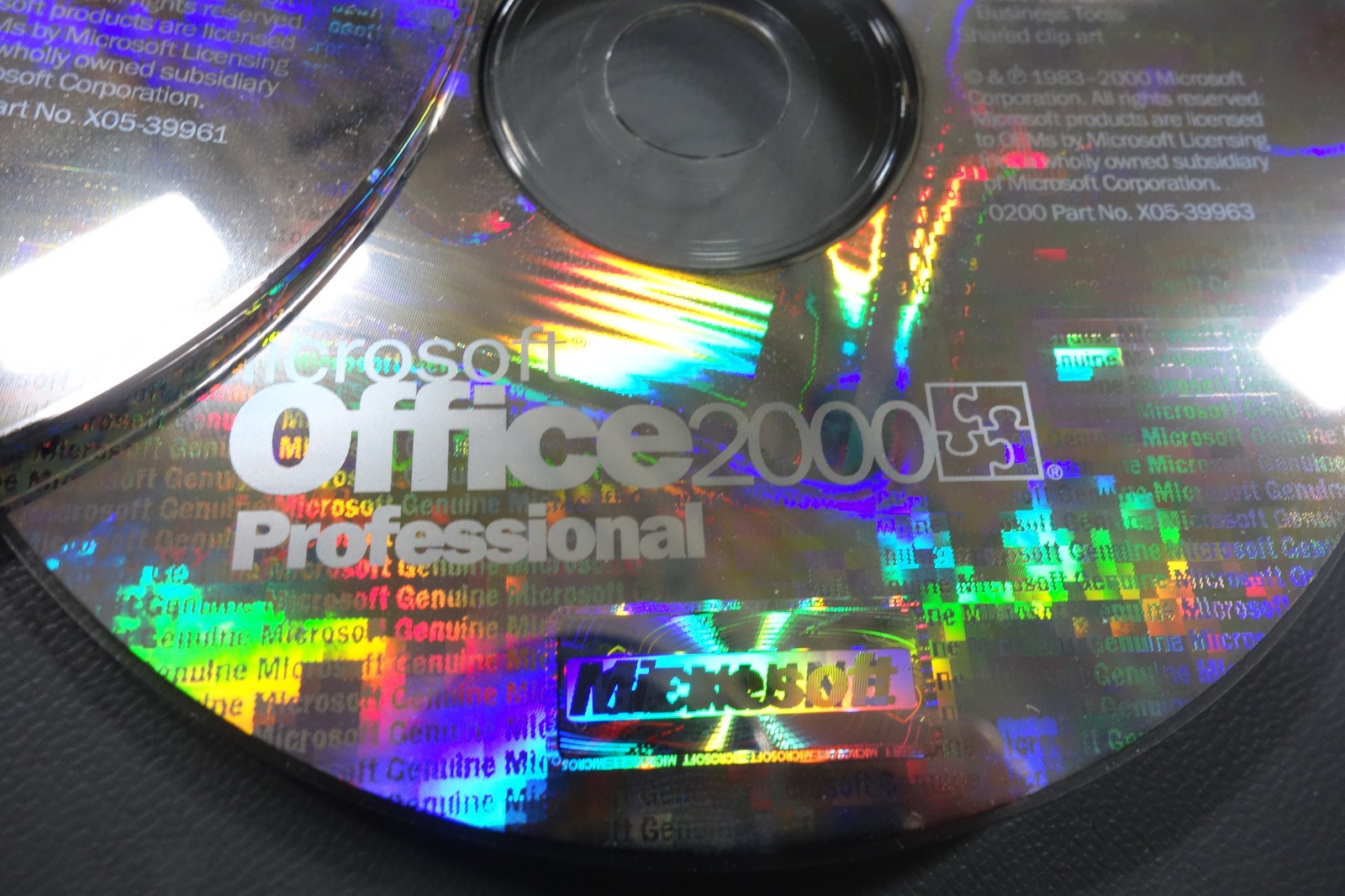 Microsoft Office 2000 Professional 2 Discs PC/Computer With Product Key