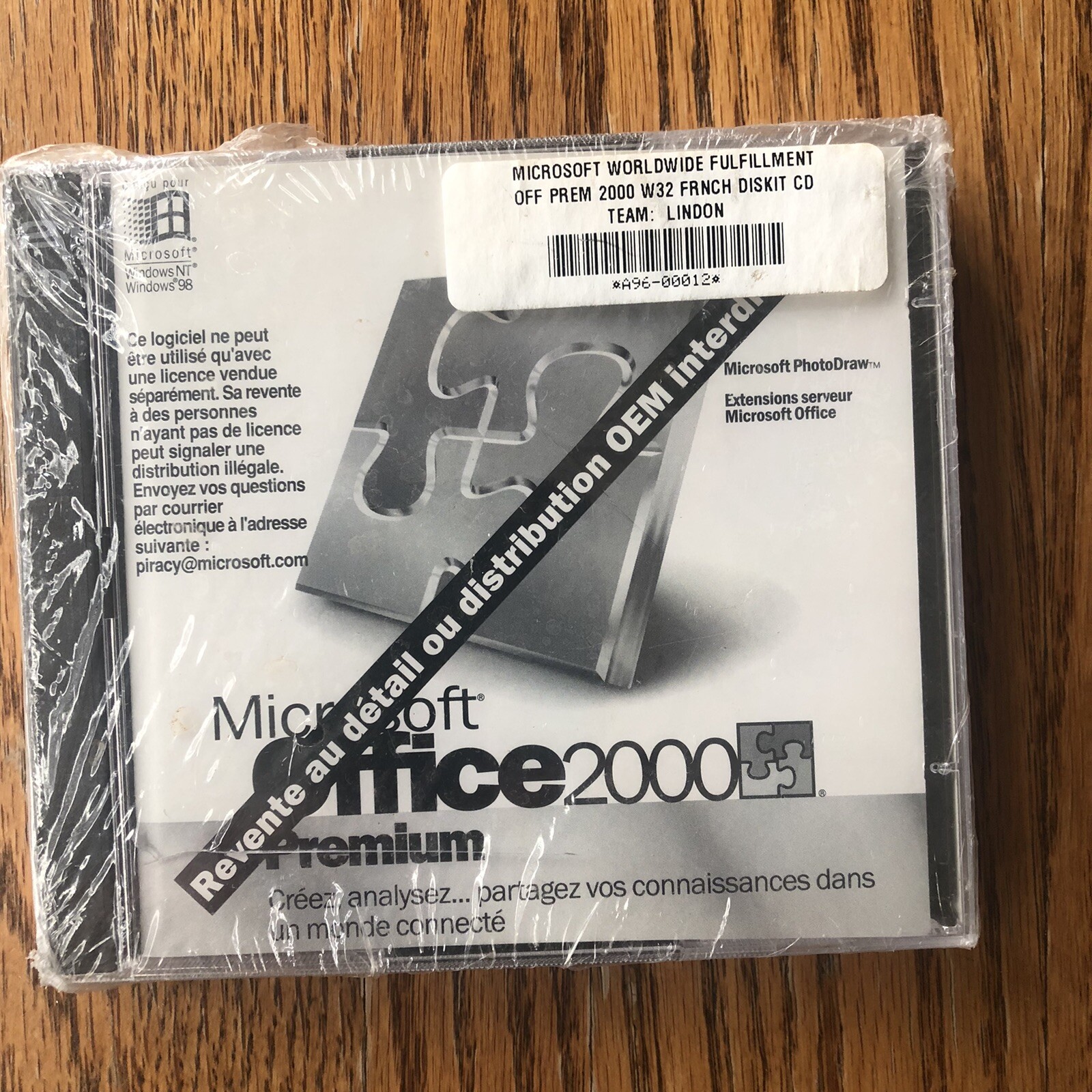 Microsoft Office 2000 Premium Edition – 4 Discs + Product Key Vintage FRENCH