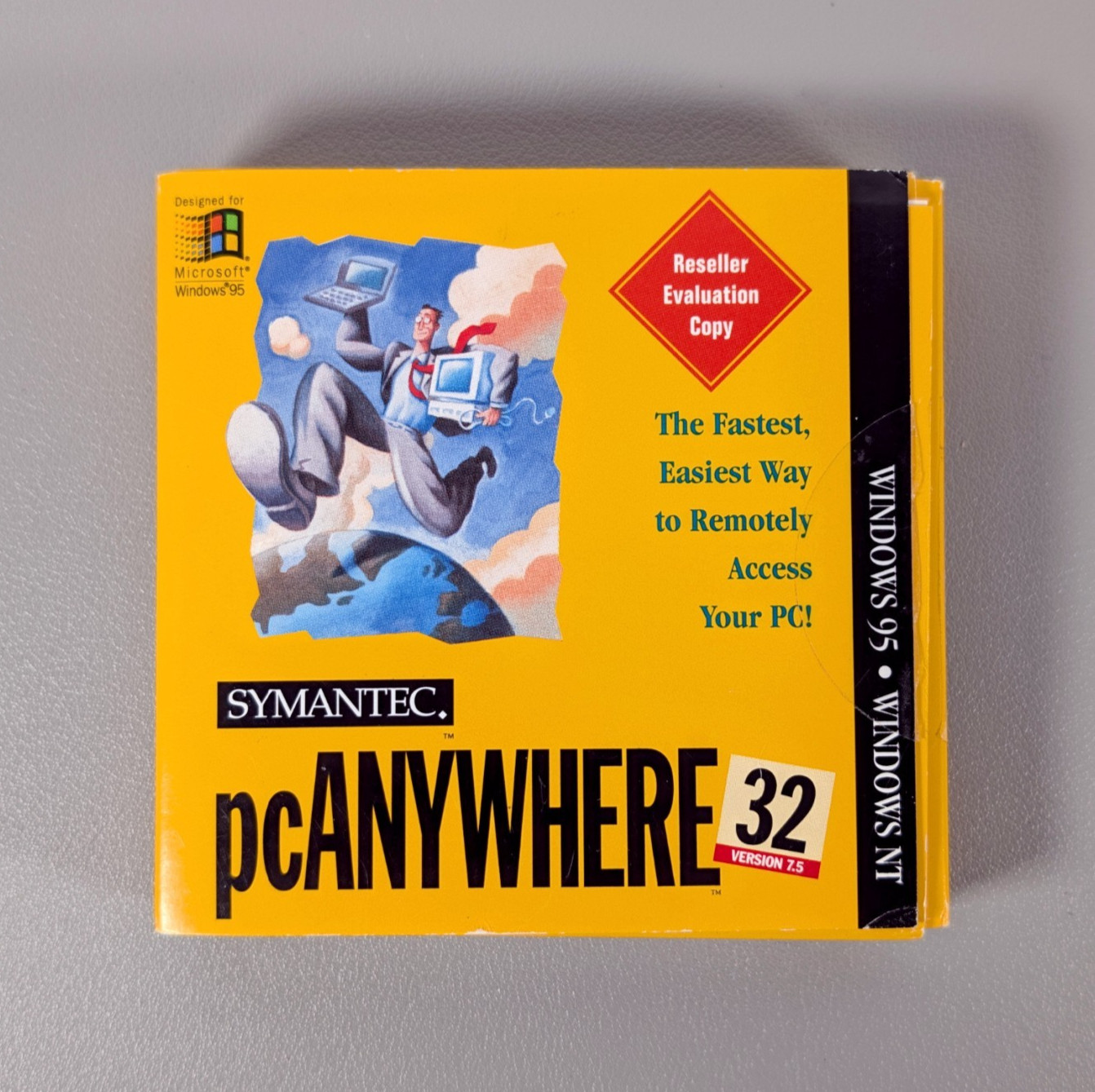 Symantec pcAnywhere 32 v7.5 for Windows 95 | 4 Floppy Disk Set | Reseller Copy