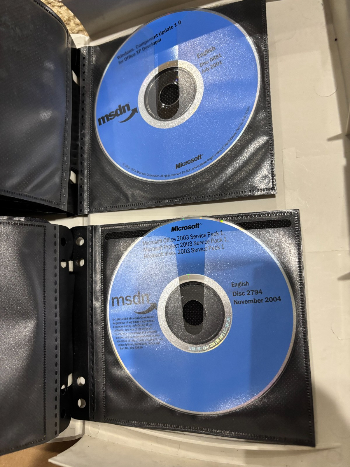MSDN Subscription Software Library early 2000 software