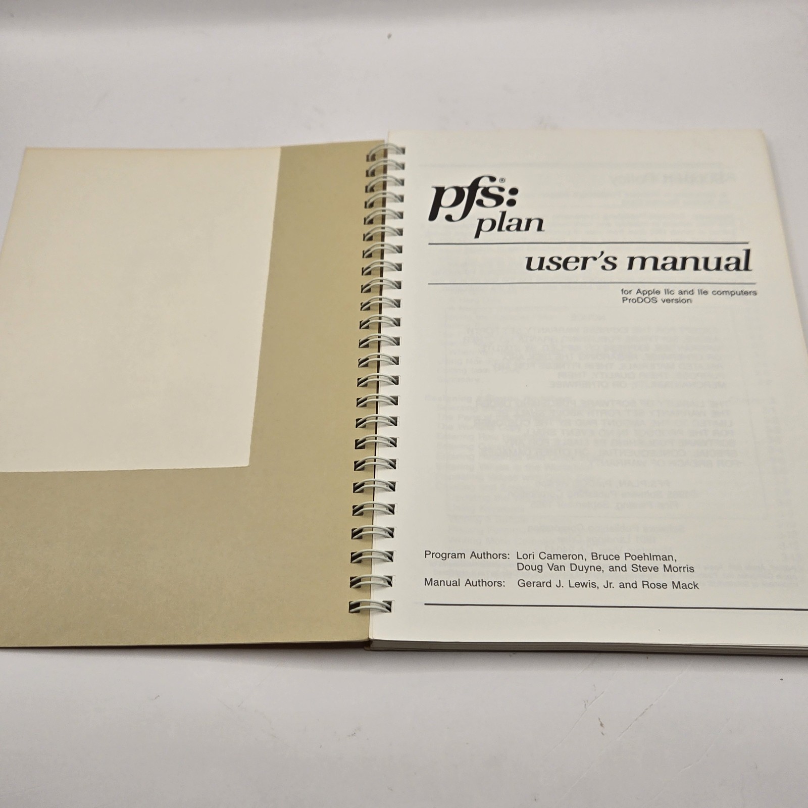 Vintage 1980s PFS: Write File Report Plan Software For Apple IIc/IIe ProDOS