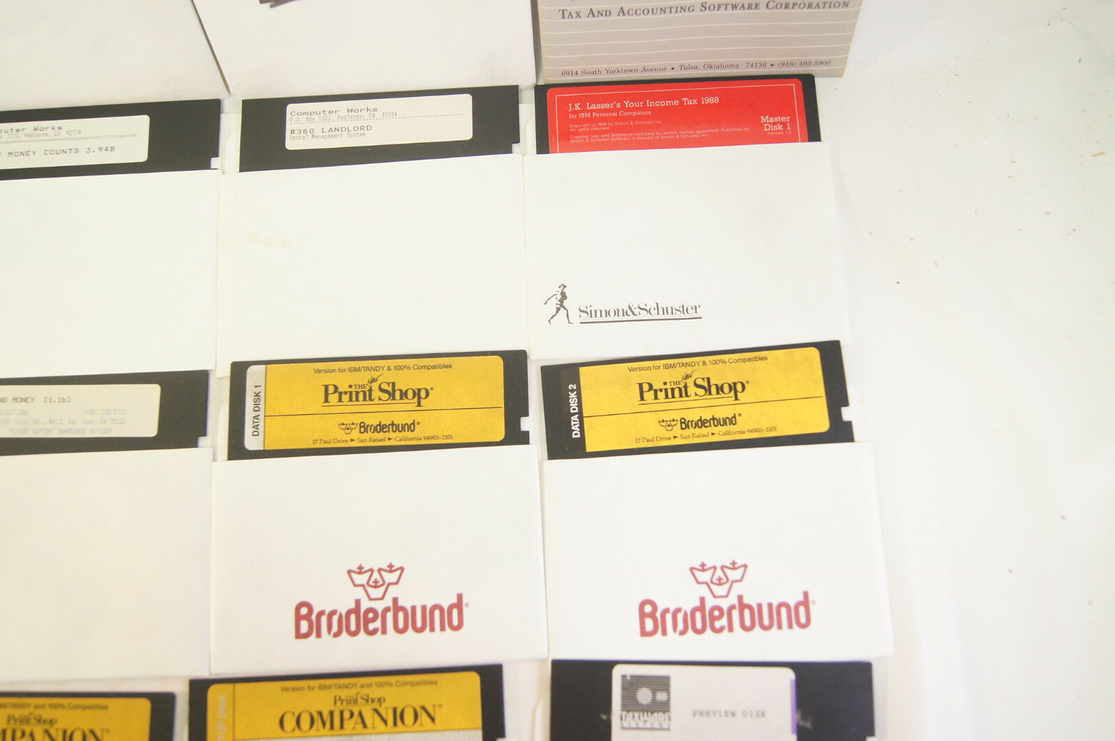 24 Vintage 5.5″ Floppy Discs AMT DOS Accounting Softwarehouse Tax Money Counts
