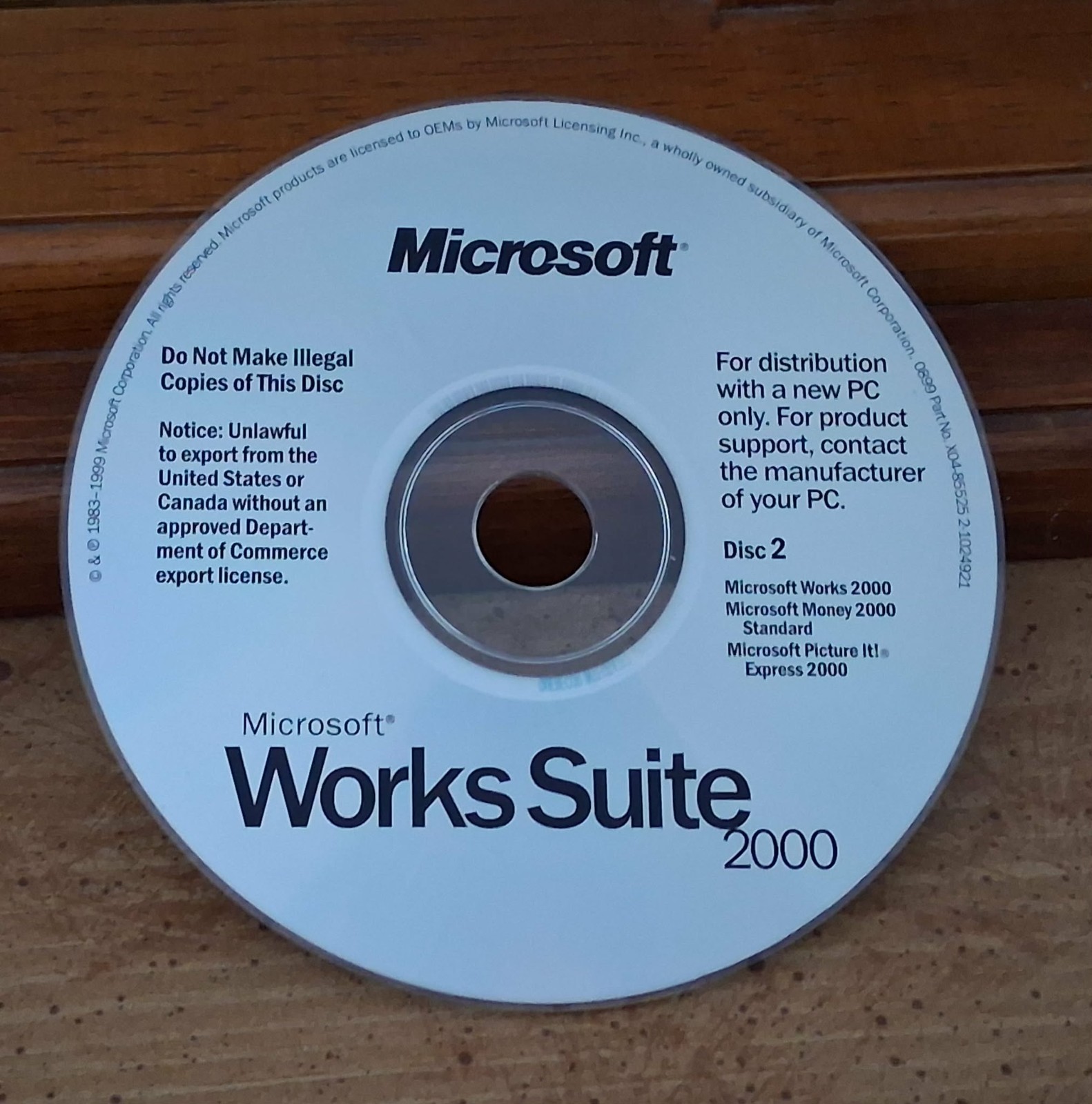 Microsoft Works Suite 2000 – 7 CD-ROM Set