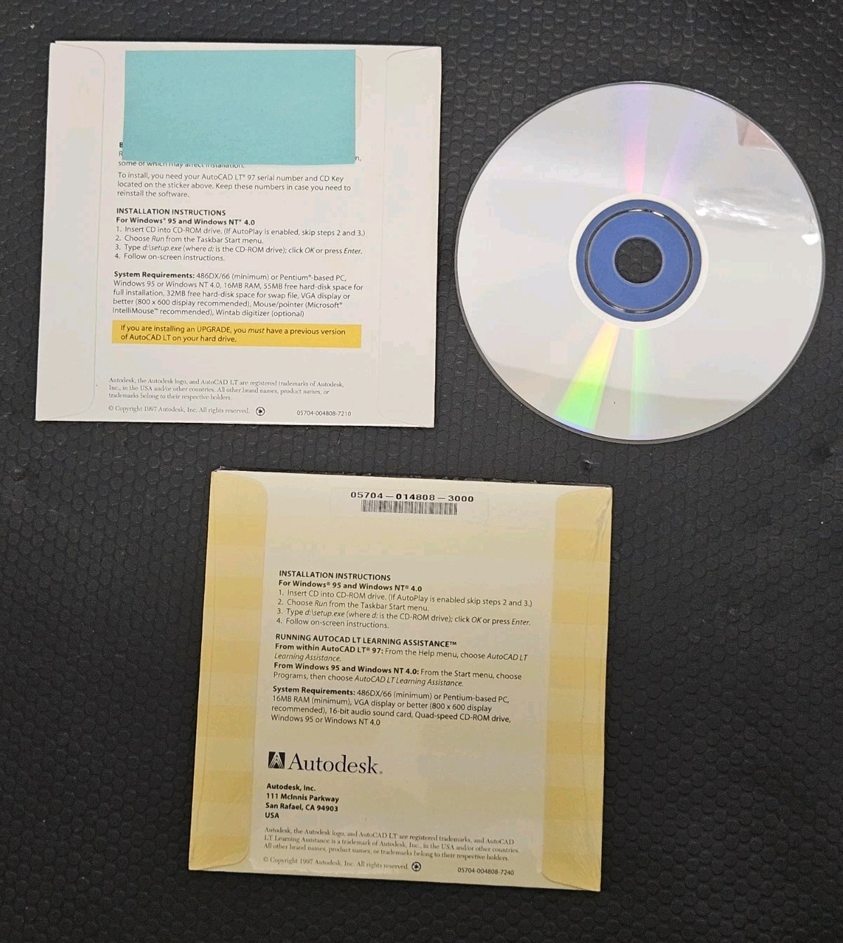 Autodesk AutoCAD LT 97 Upgrade Box Manuals & CD **UNTESTED AS-IS**