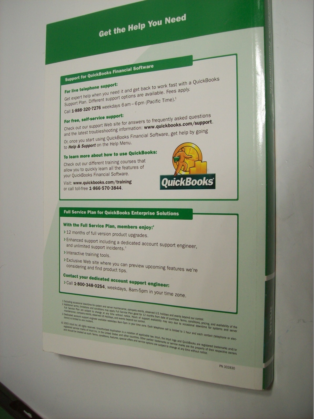 INTUIT QUICKBOOKS PRO 2004 With License for WINDOWS 98/ME/2000/XP, New Open Box