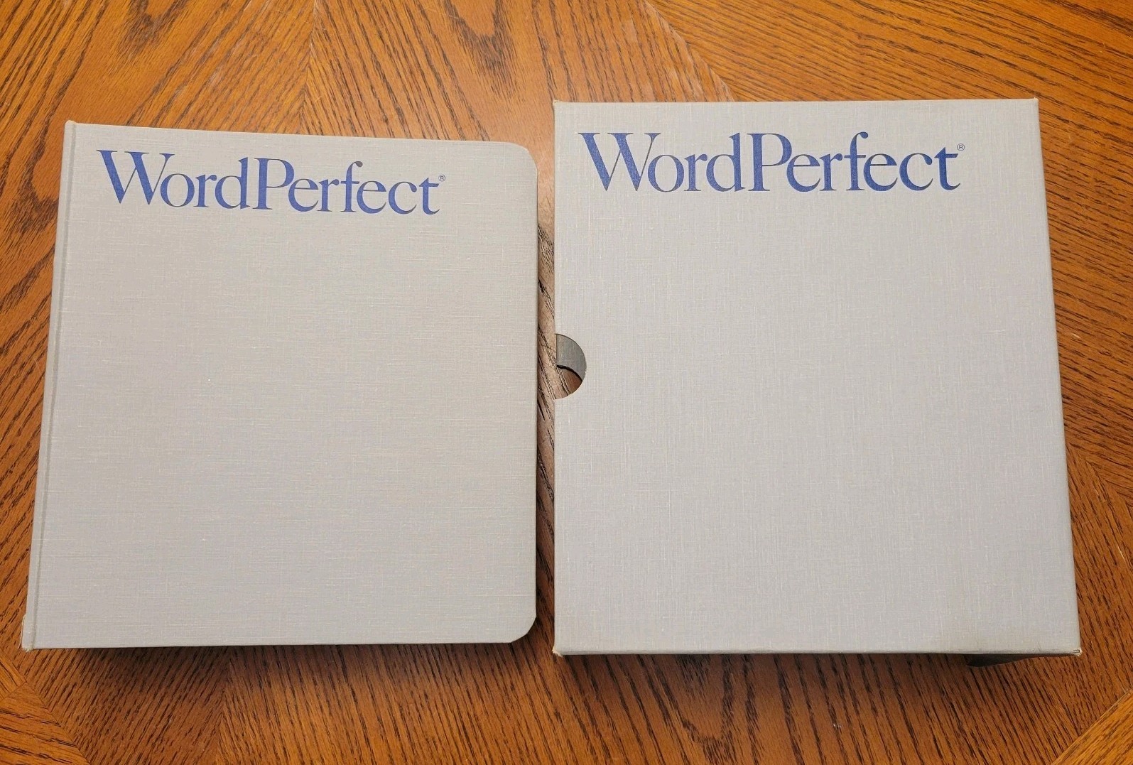 WordPerfect for DOS 5.1 Manual & Update 3-Ring Binder 1990 Box Slip Case IBM