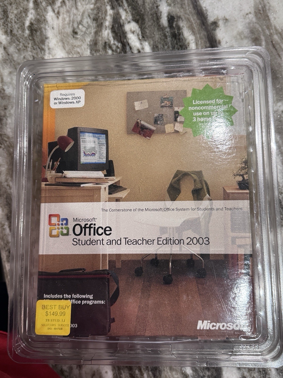 2003 Microsoft Office Student & Teacher CD-ROM w/ Product Key & Manual Clamshell