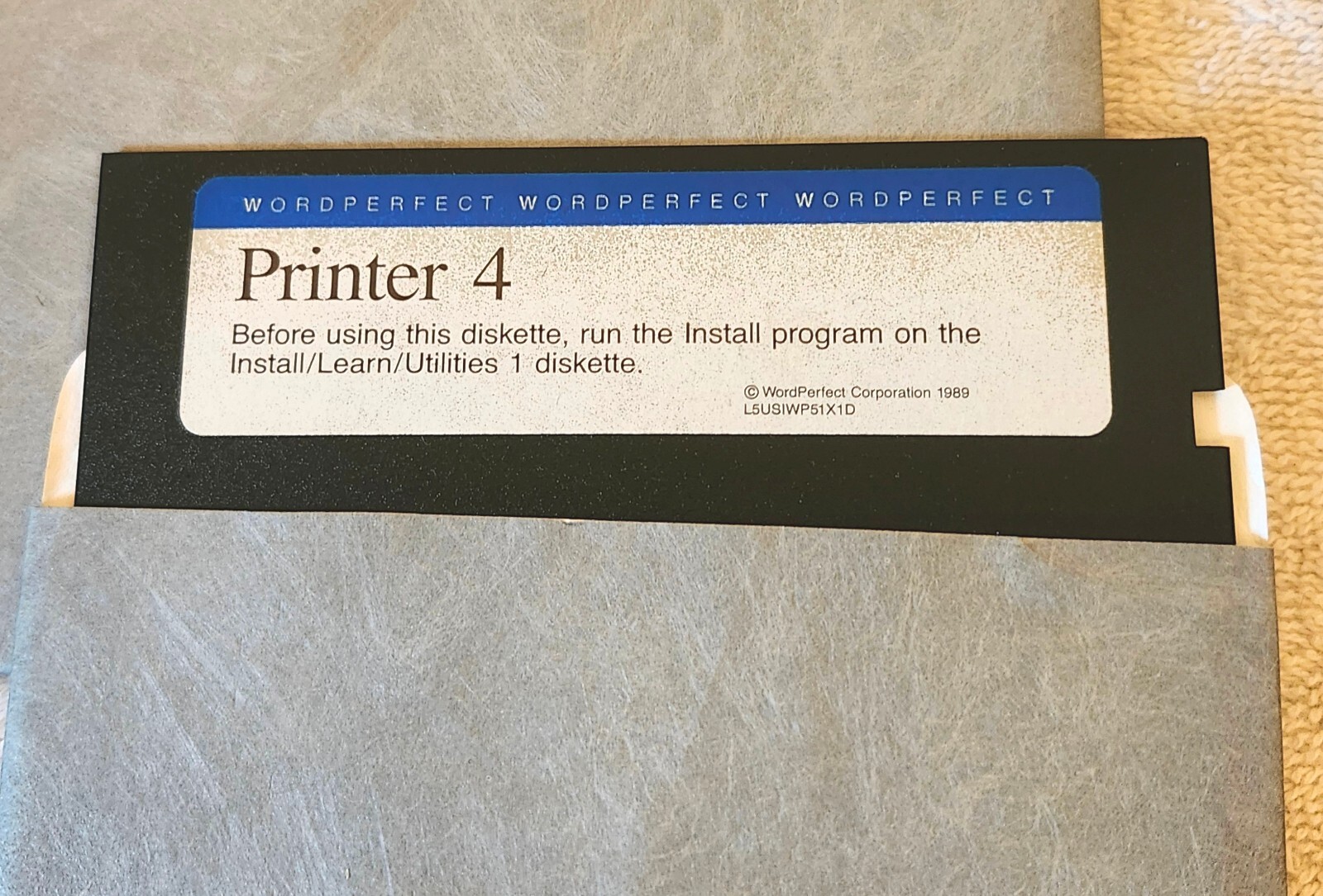 WordPerfect 5.0- 1989, for DOS Computer; 12x – 5.25″ Floppy In Original Sleeves