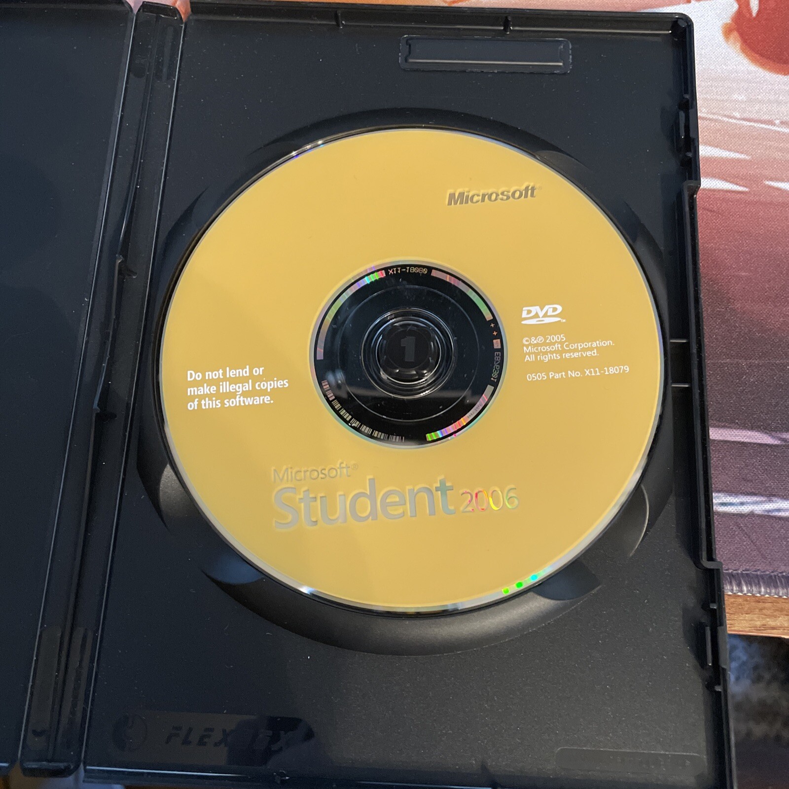 Microsoft Student 2006 Includes Encarta 2006