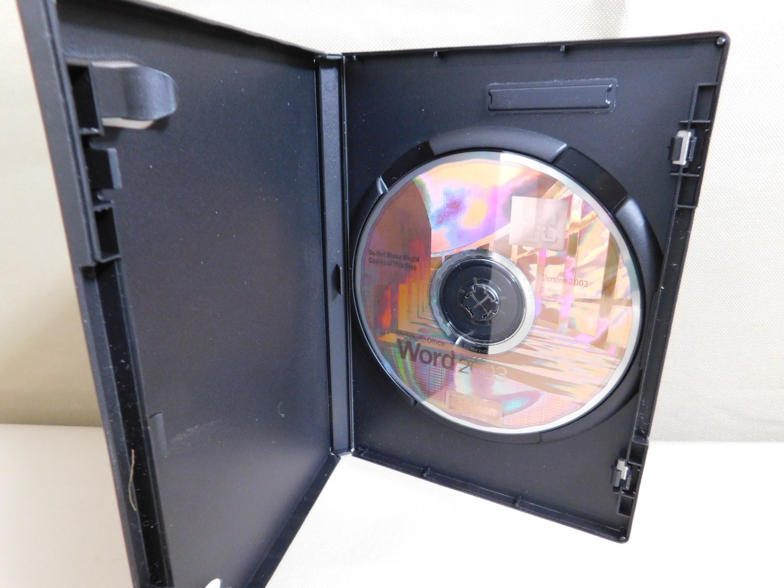 Microsoft Office WORD 2003 Case & Disc with Product Key Disc VGC Clean