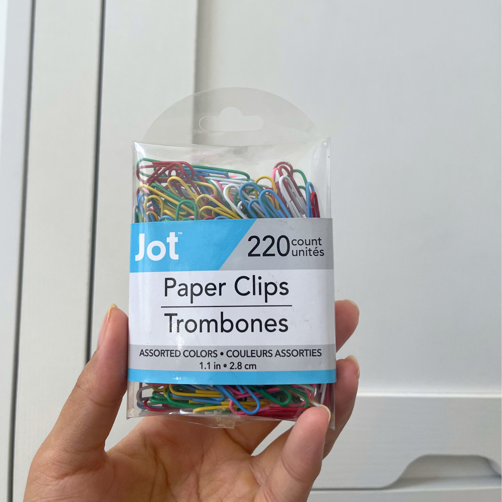 220 Count Paper Clips– Assorted Colors, 1.1 in (28mm), Office & School