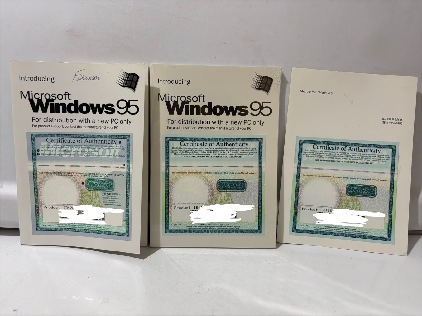 Lot of 3 Microsoft COA and Product Keys w/2 Books Windows 95 Compatible SEE NOTE