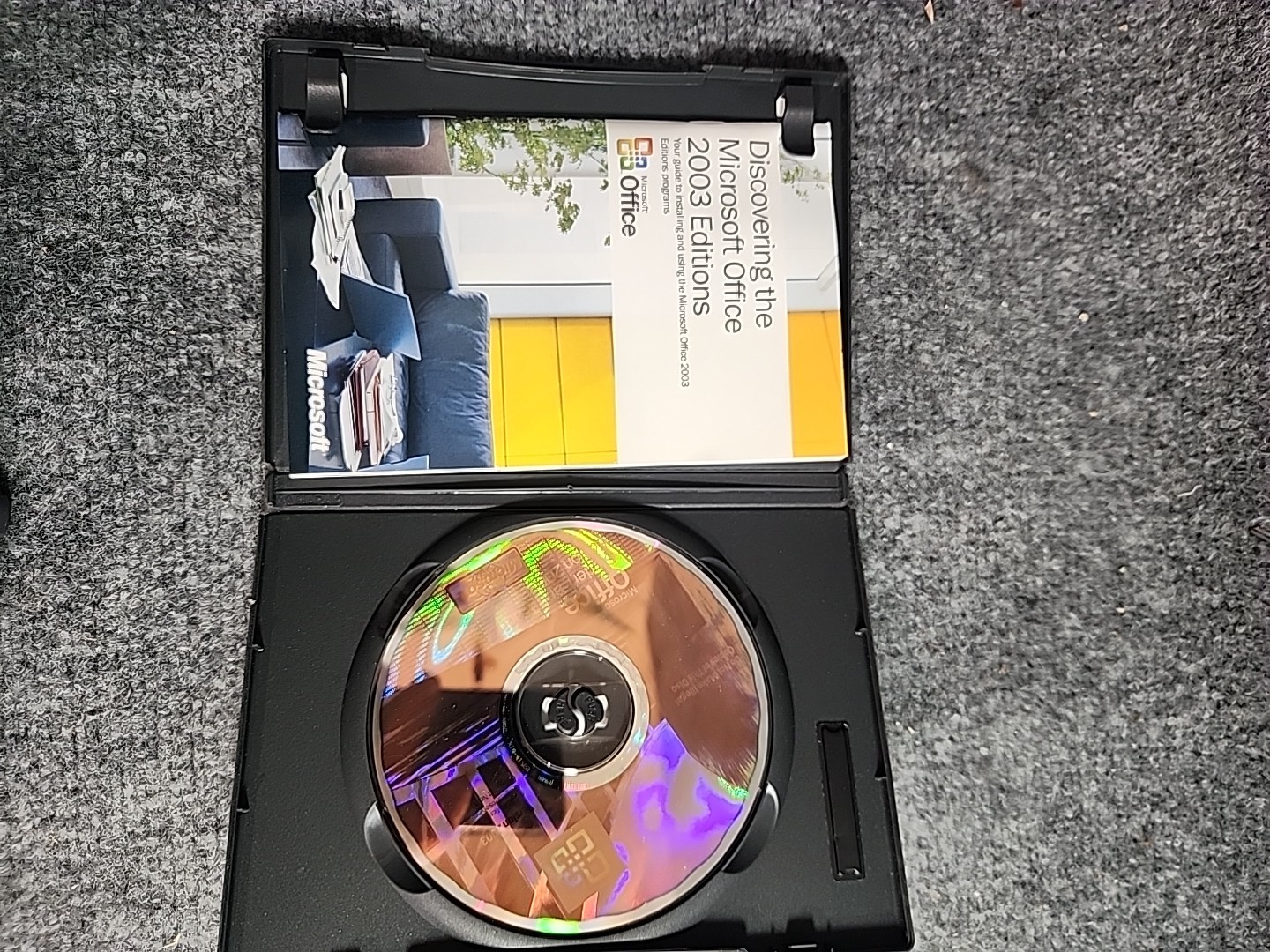 Microsoft Office Student and Teacher Edition 2003 Word Excel w/Key