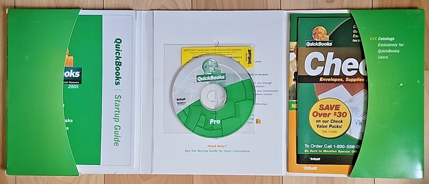 Intuit QuickBooks 2005 Pro Edition Small Business Software Win 98/2000/XP READ