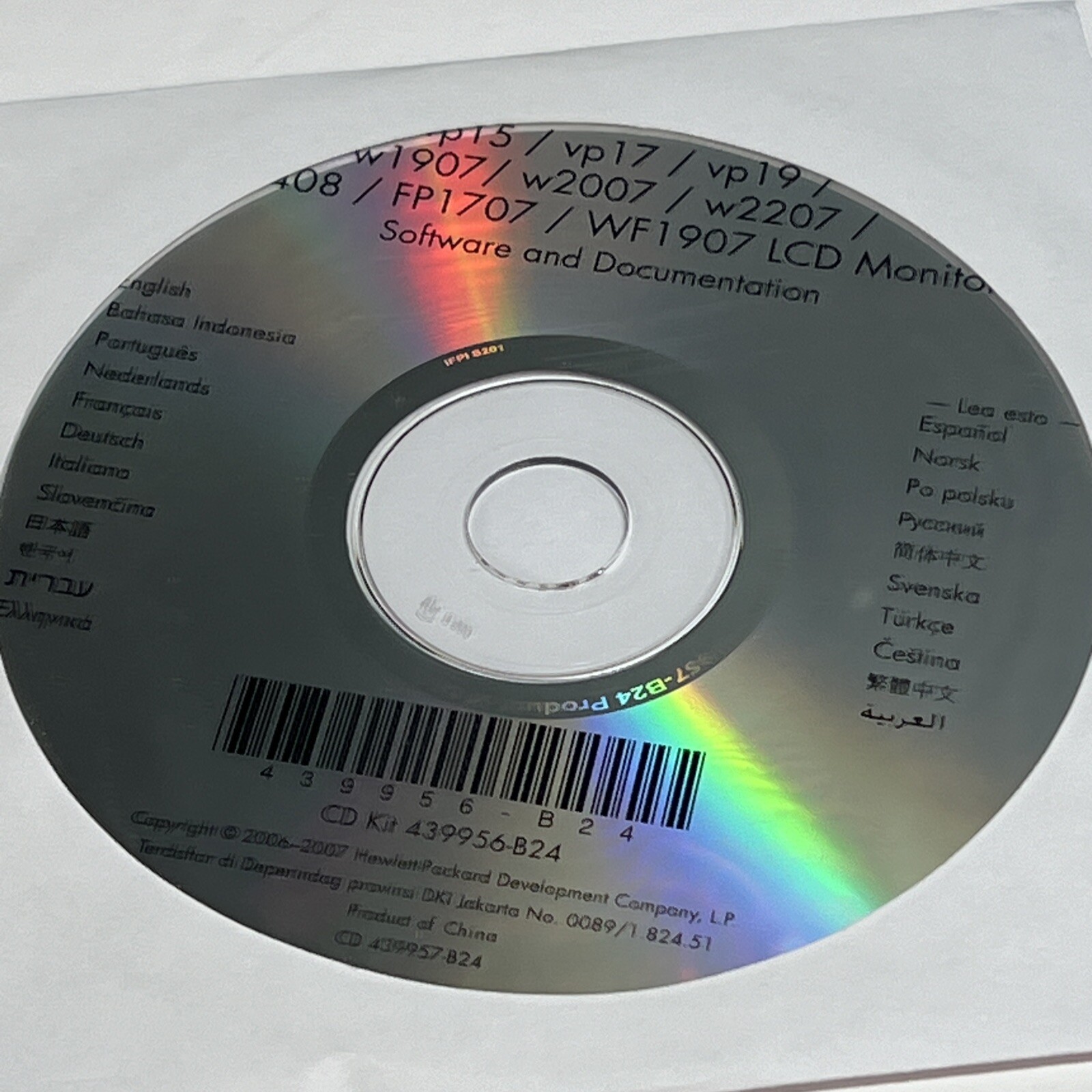 Hewlett-Packard Monitor Limited Warranty And Support Guide & CD Kit439956-B26