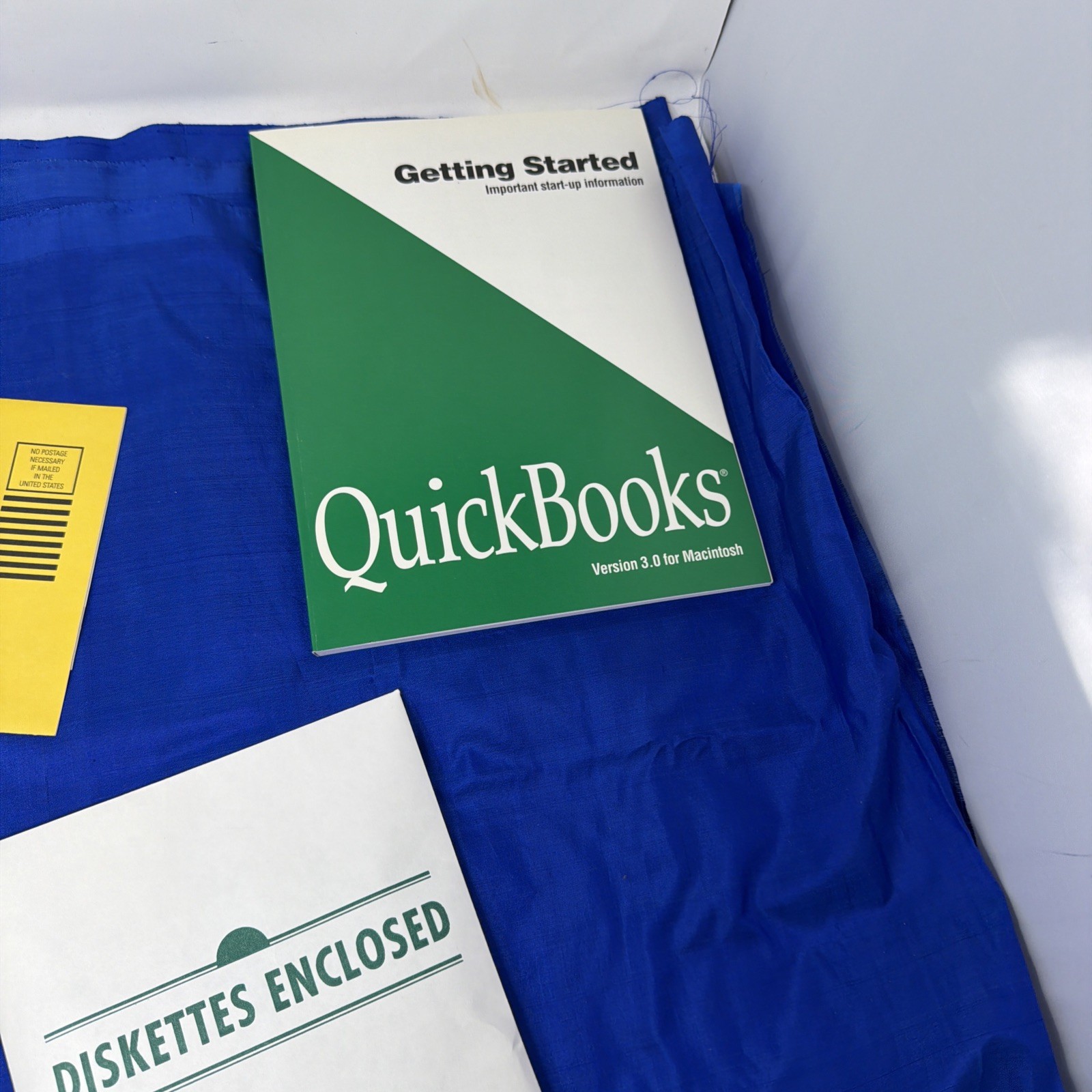 QuickBooks for Macintosh Version 3.0 Floppy Disk Vintage Accounting Software
