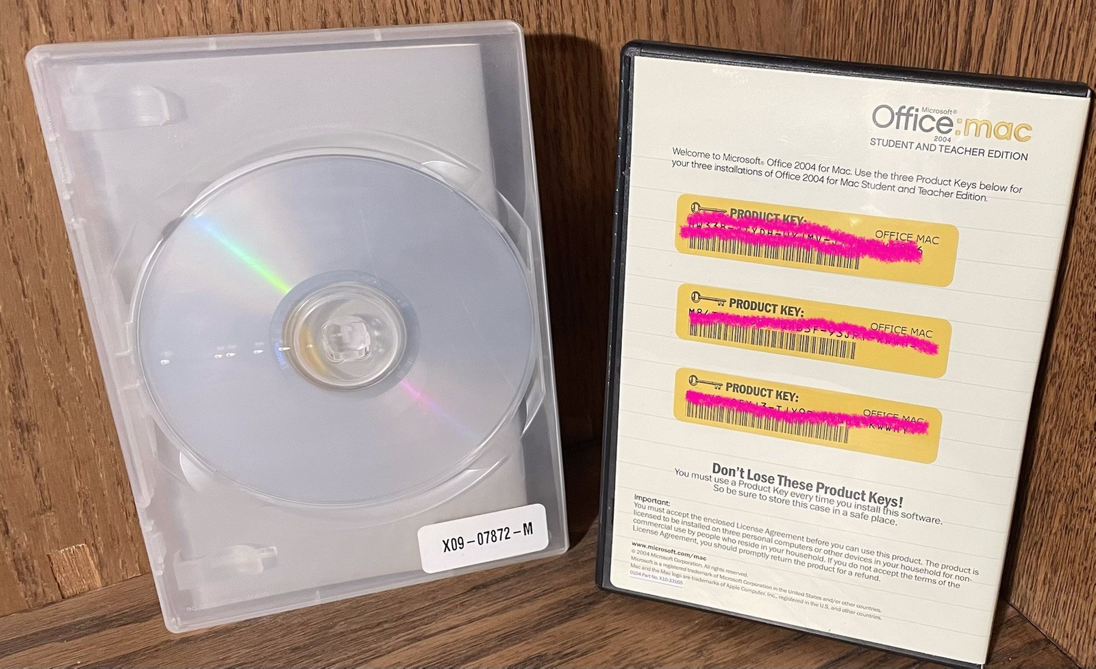 Microsoft Office Mac 2004 Student and Teacher Edition Software – 3 Install Keys