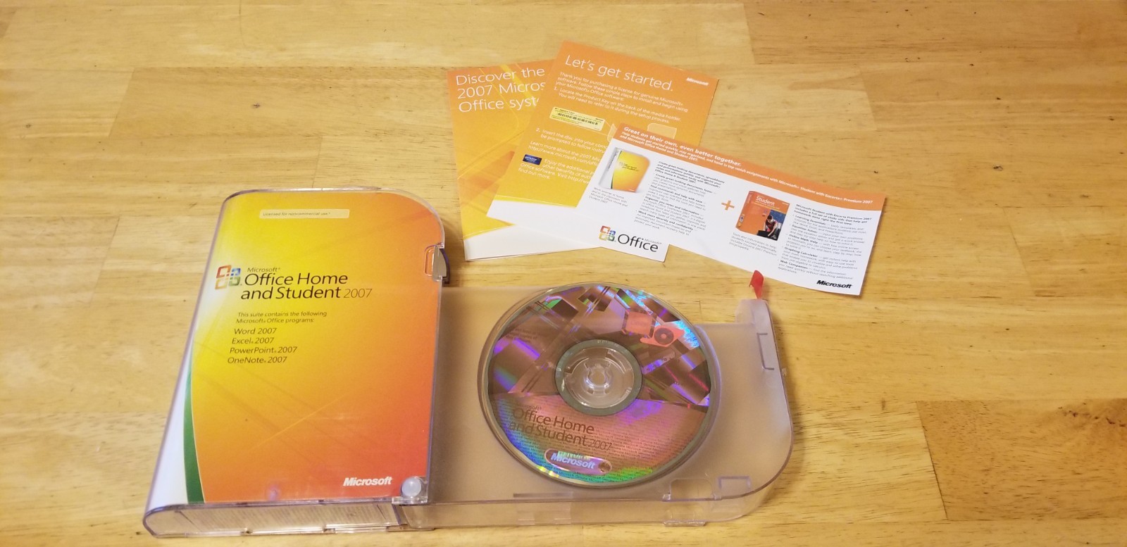 Microsoft MS Office Home and Student 2007 Word Excel PowerPoint W/ Key