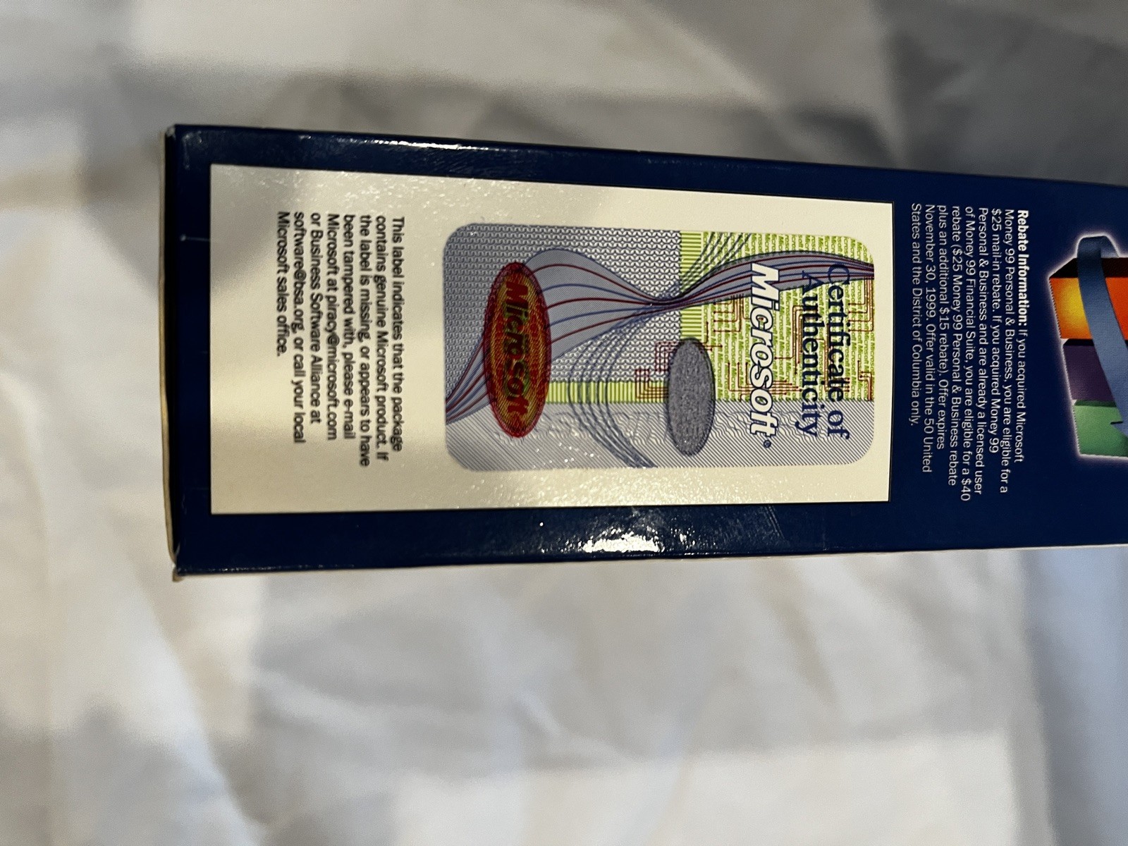 Sealed Microsoft Money 99 Personal & Business – Full edition – Inc. base Money99