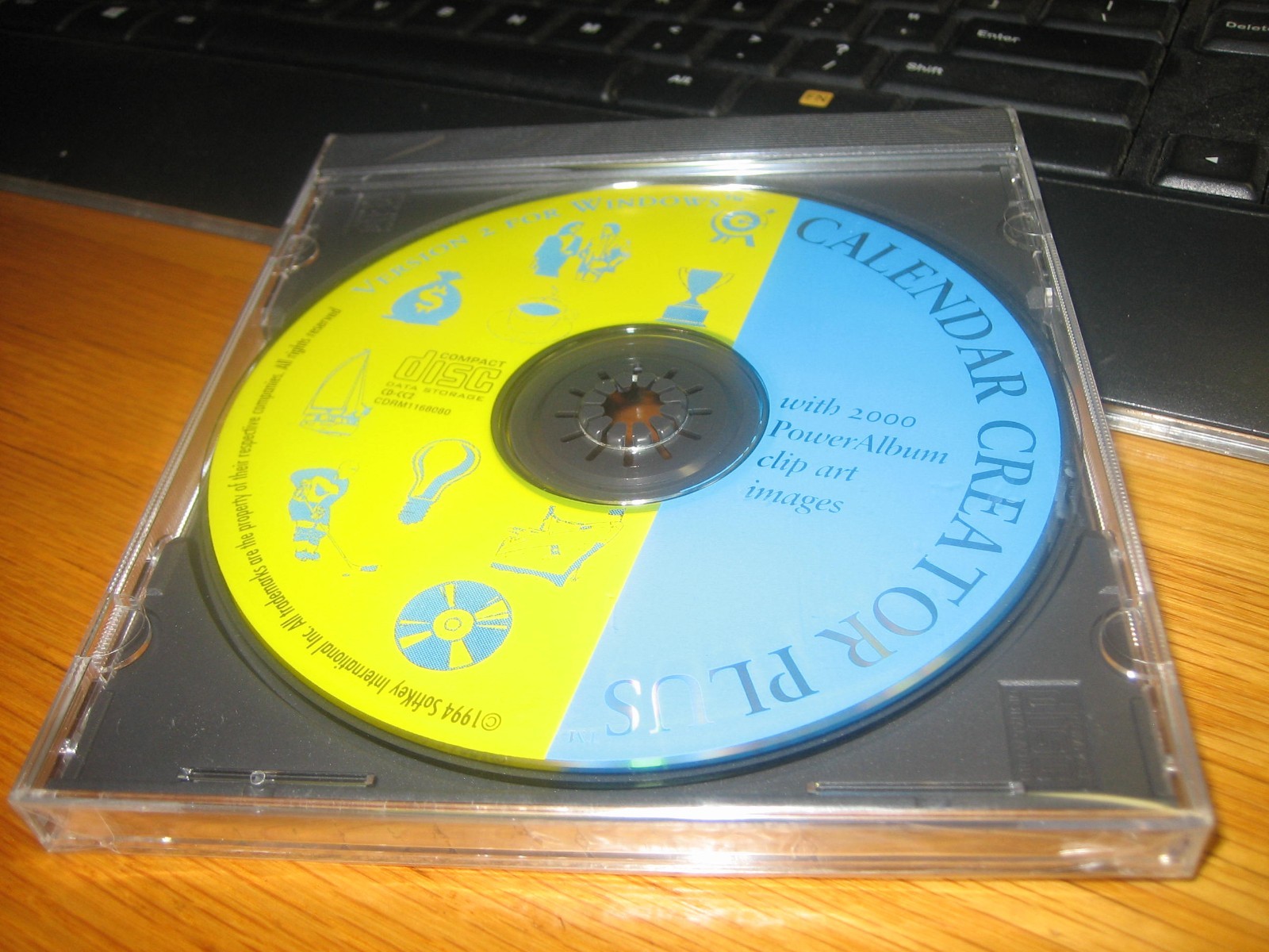 NEW- VINTAGE 1994 SOFTKEY CALENDAR CREATOR PLUS VERSION 2 FOR WINDOWS