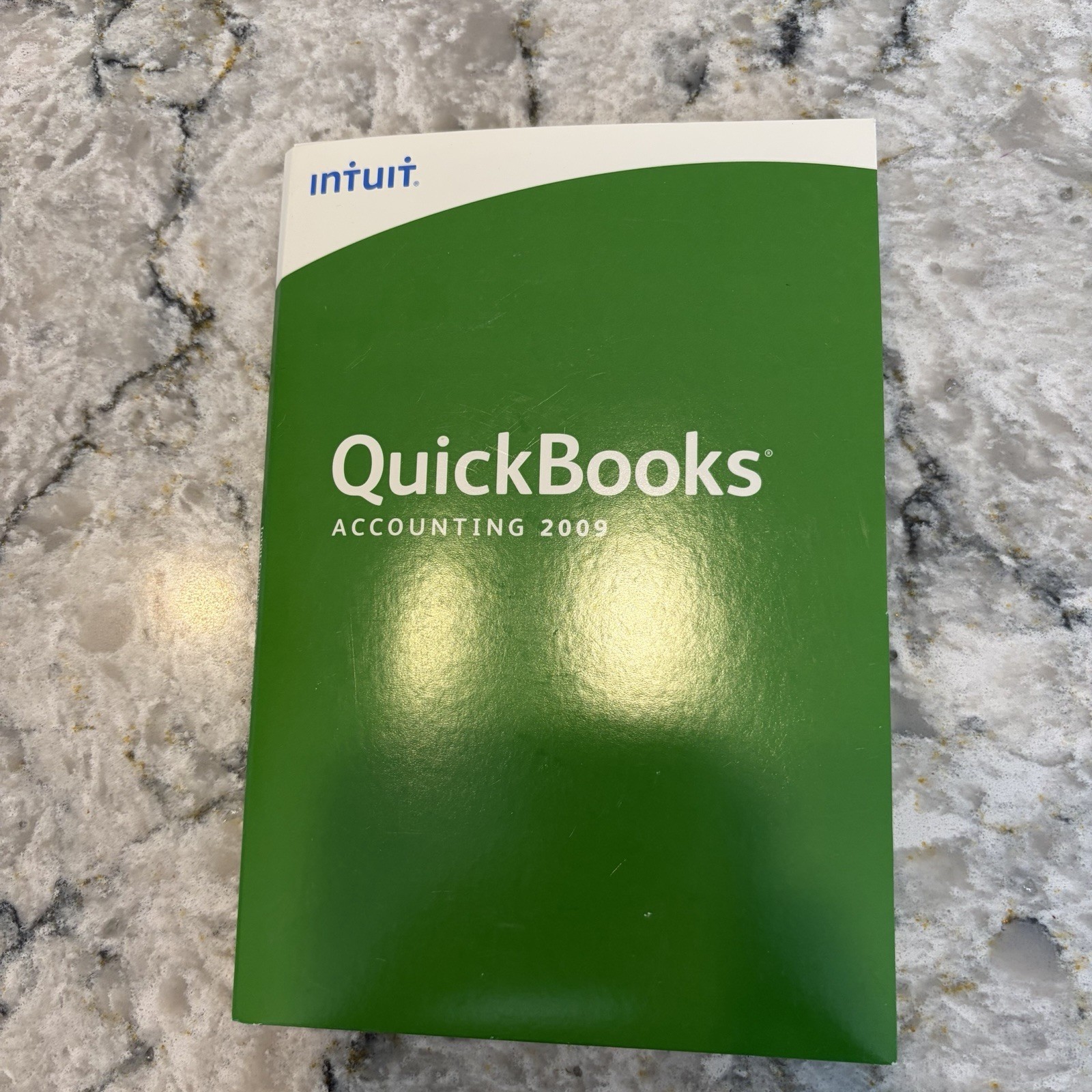 Intuit QuickBooks Pro 2009 Accounting Software Windows Complete W/ Manuals & Key
