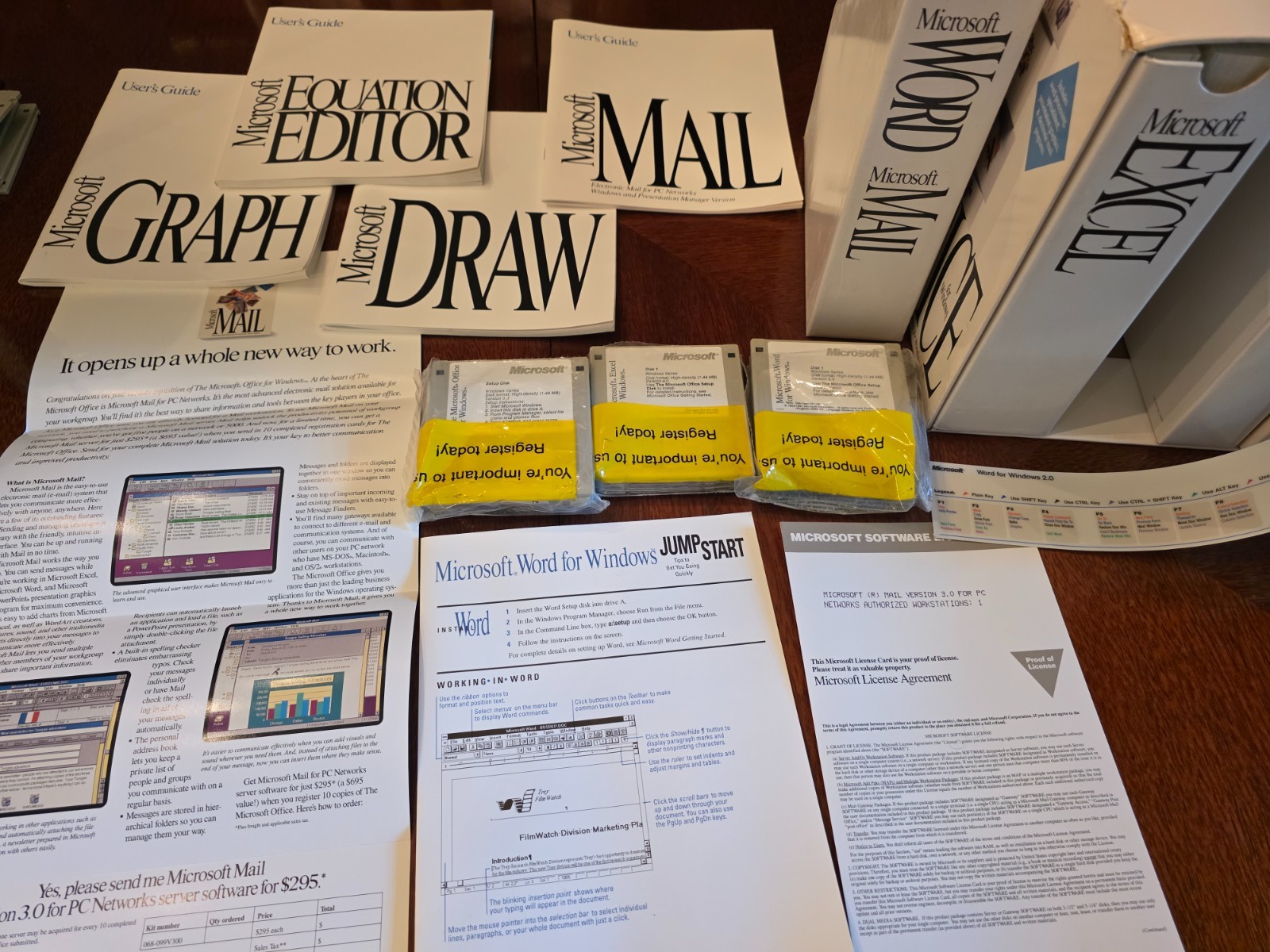 The Microsoft Office 3.0 (1992) WINDOWS 3.5″ Vintage Word Excel PowerPoint Mail