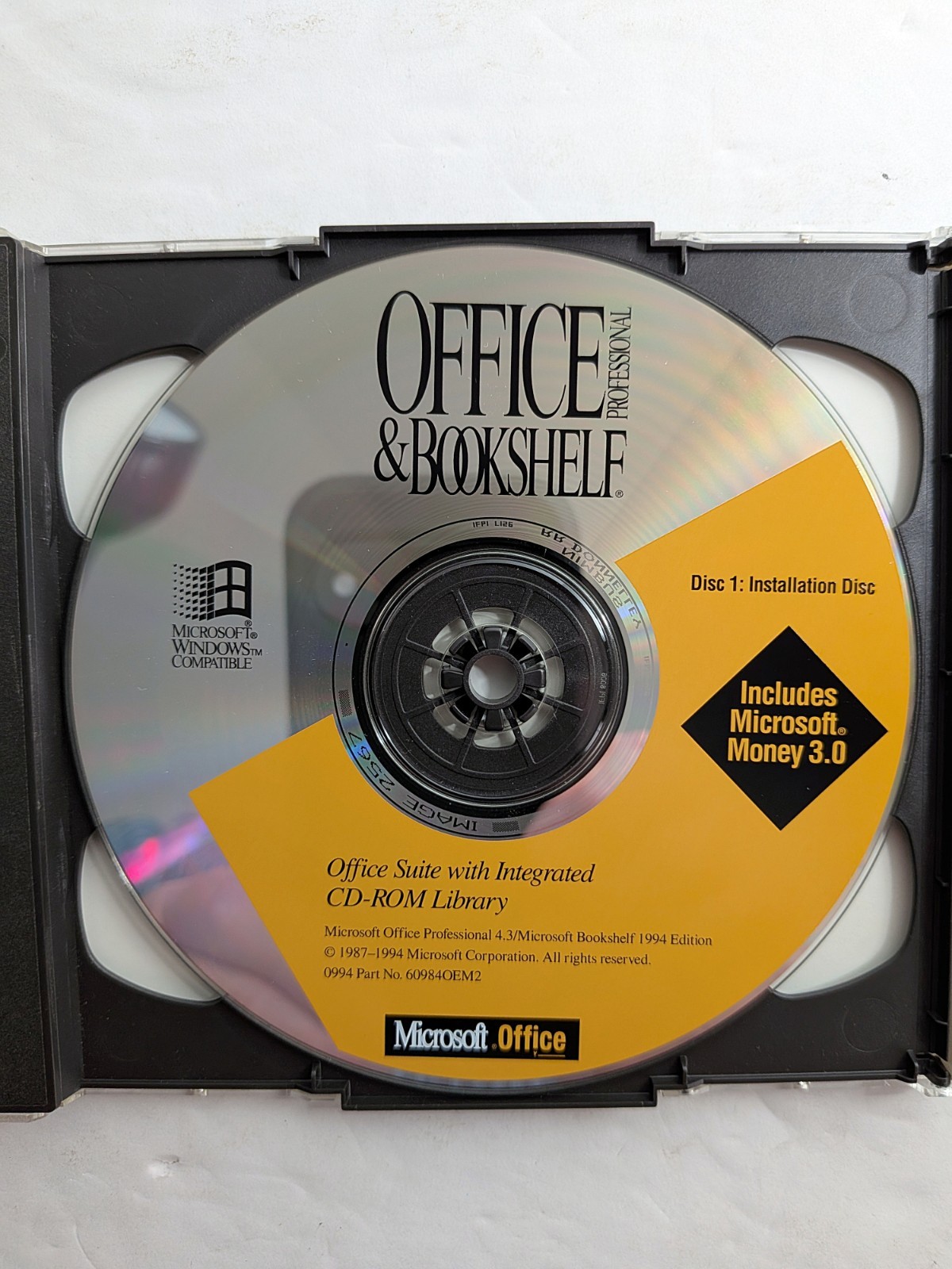 Microsoft Office Professional and Bookshelf Software 4 CD | 1994 Vintage Windows