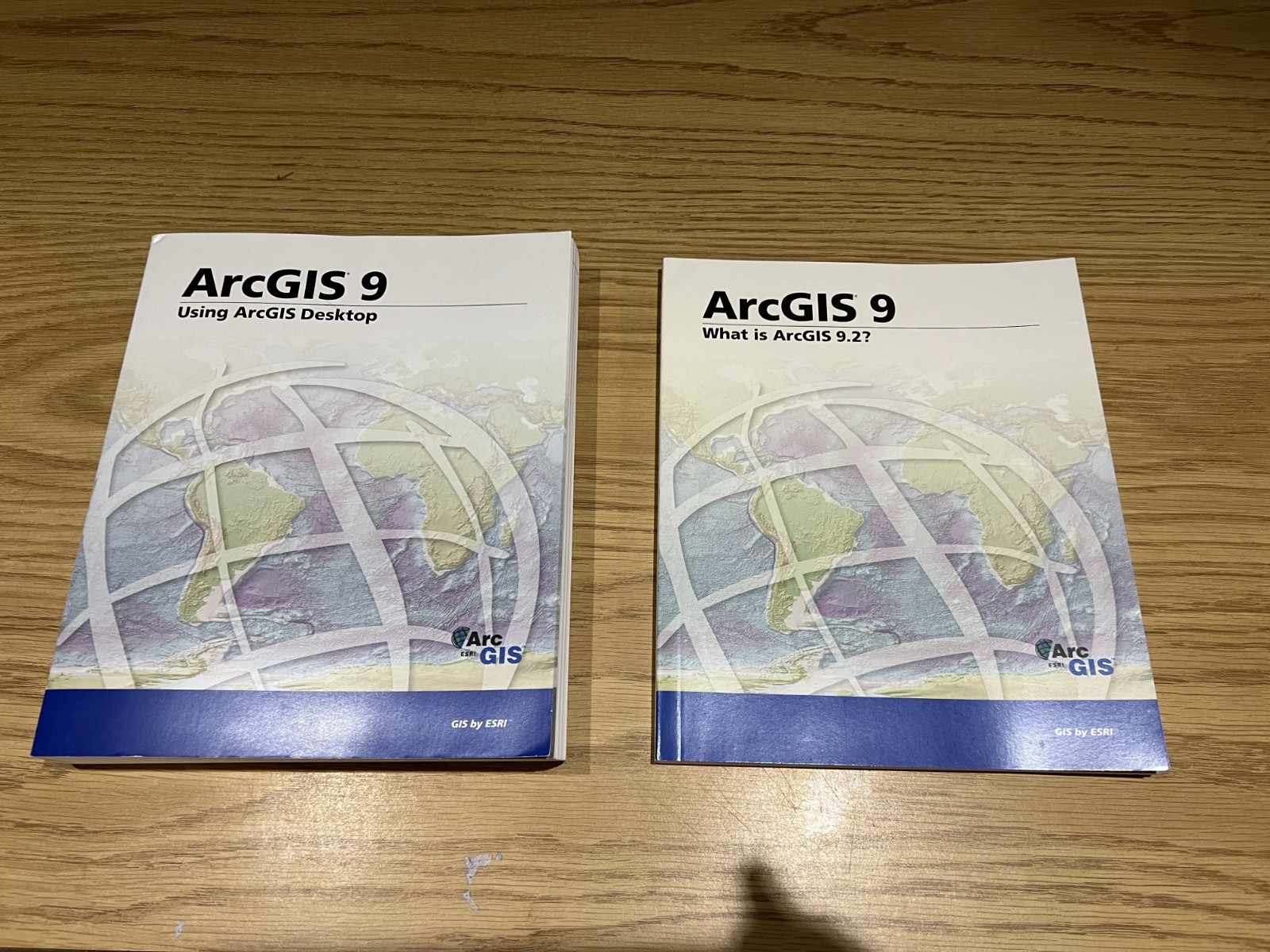 ArcGIS 9 Complete Set ArcView 9.2 Data & Maps Media Kit & Software GIS by ESRI
