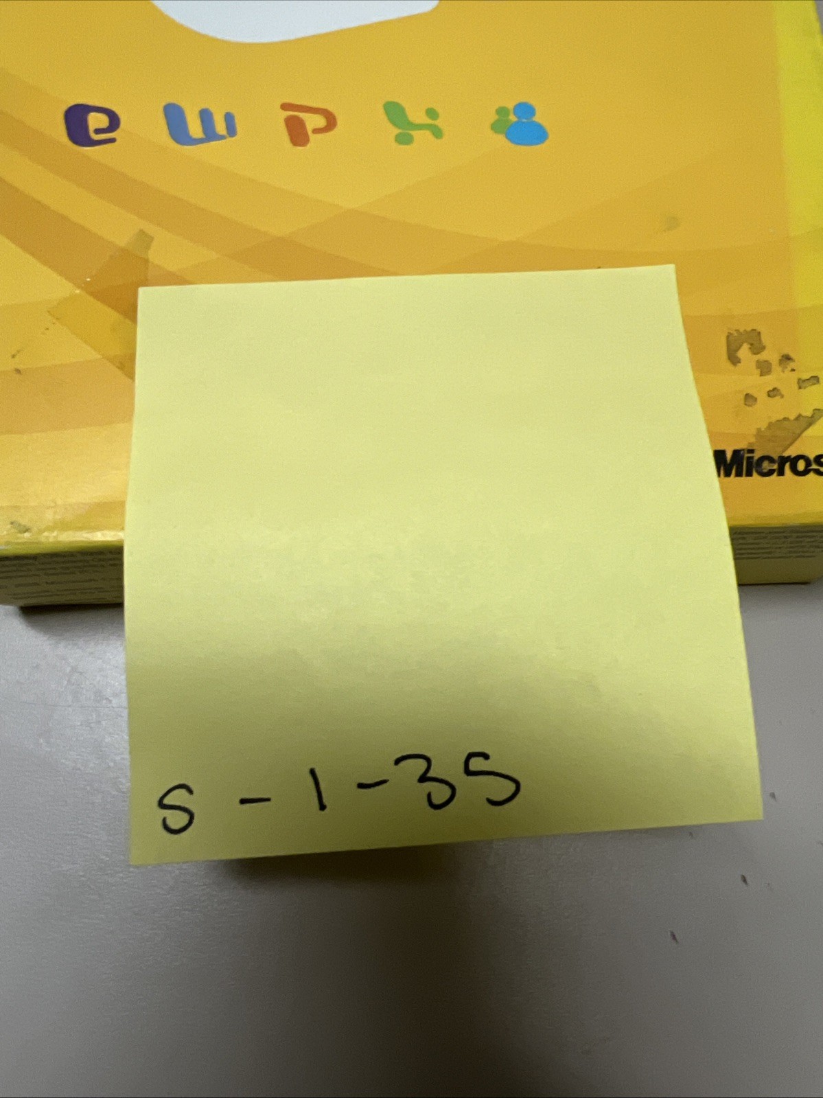 Microsoft Office 2008 Home and Student Edition for Mac with key – New/Sealed