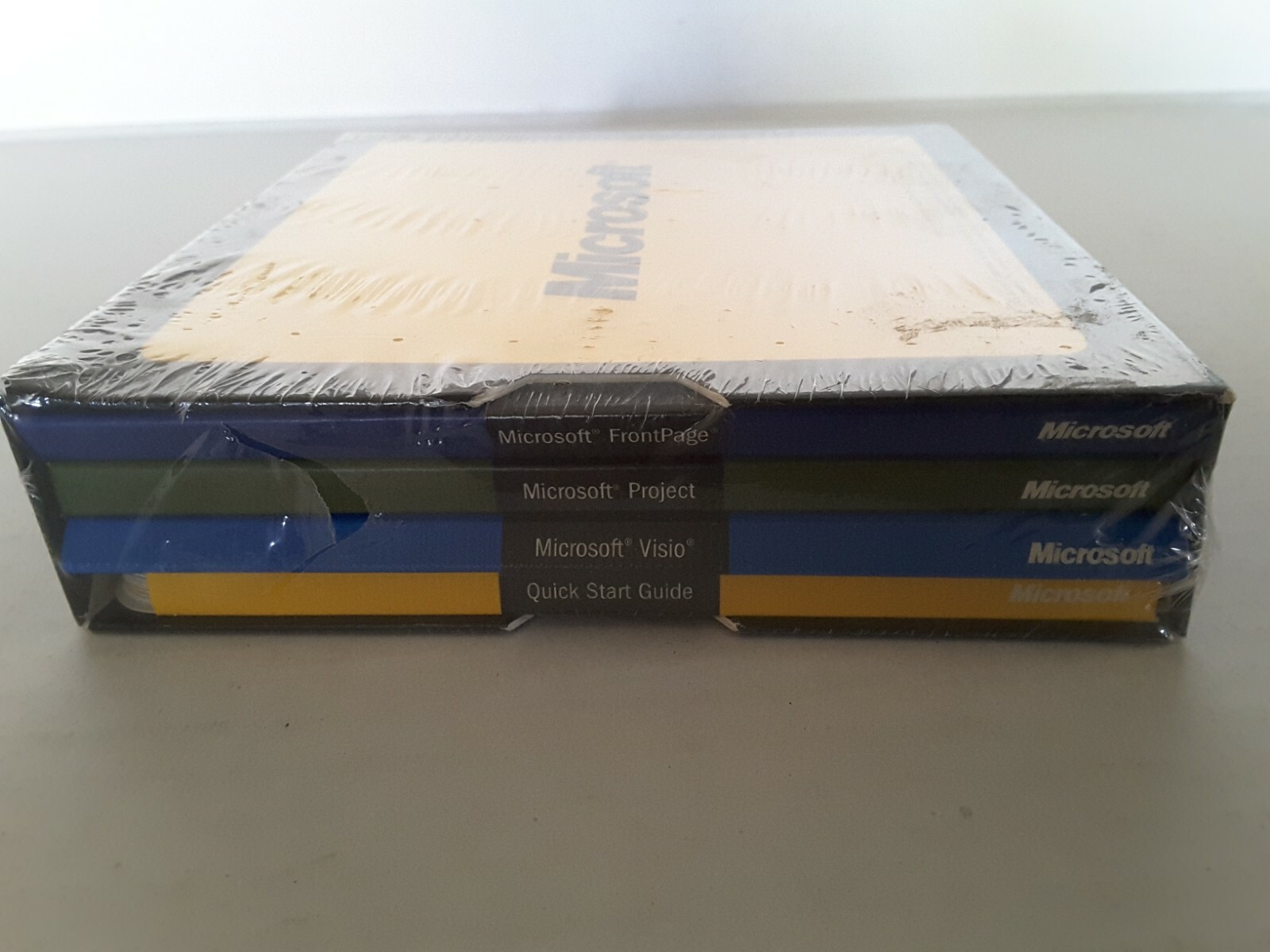 Microsoft Office XP Evaluation & Resource Kit FrontPage Project Visio 2003 NEW