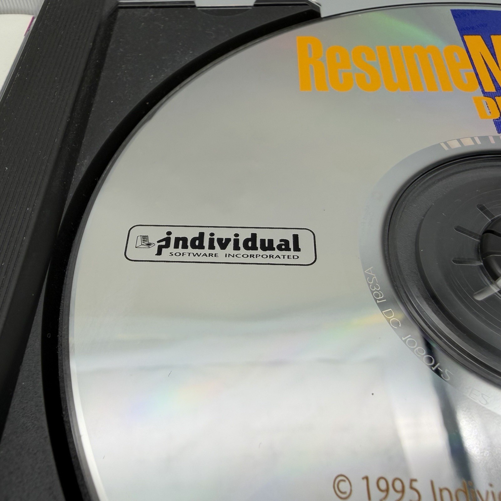 Vintage 1995 Resume Maker Deluxe CD Software Windows 3.1 & 95 Individual