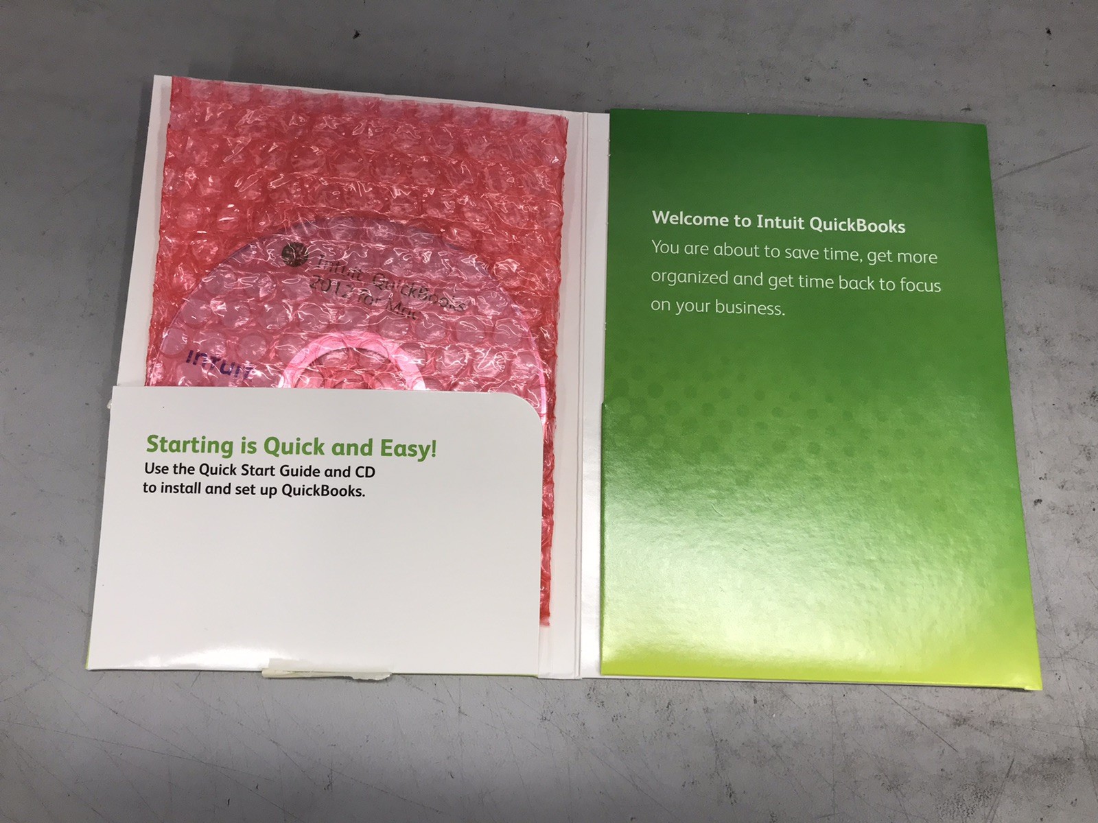 Intuit QuickBooks Mac 2012 Retail CD – Tested and Working