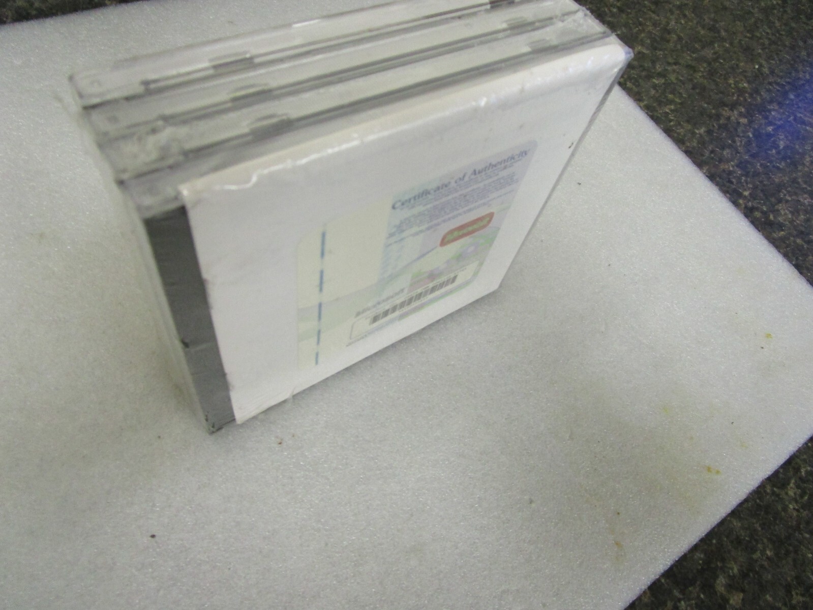 Microsoft Money 99, Encarta 99, Bookshelf 99 Outlook 98 Bundle – New/Sealed