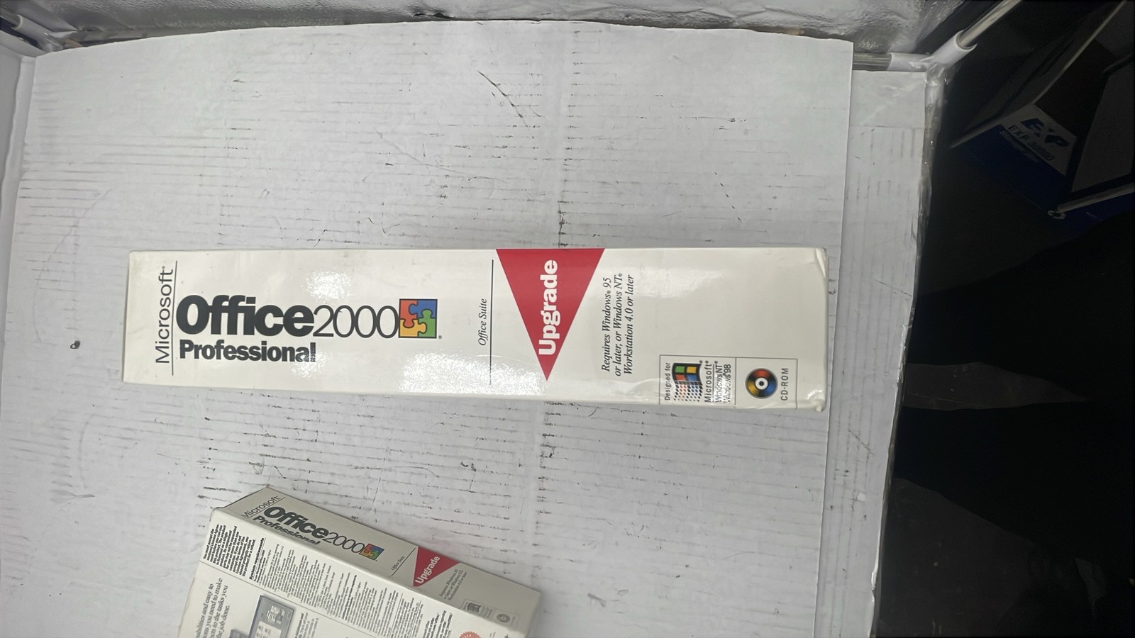 Microsoft Office 2000 Professional Edition Windows Big Box Lot of 3
