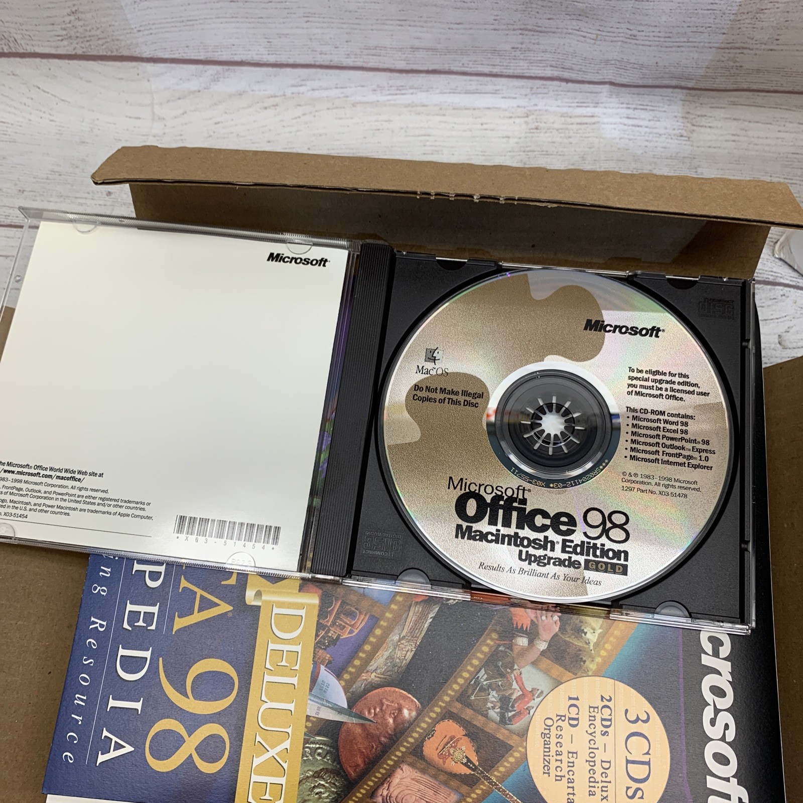 Vintage Microsoft Office 98 Macintosh Edition Upgrade Gold Edition