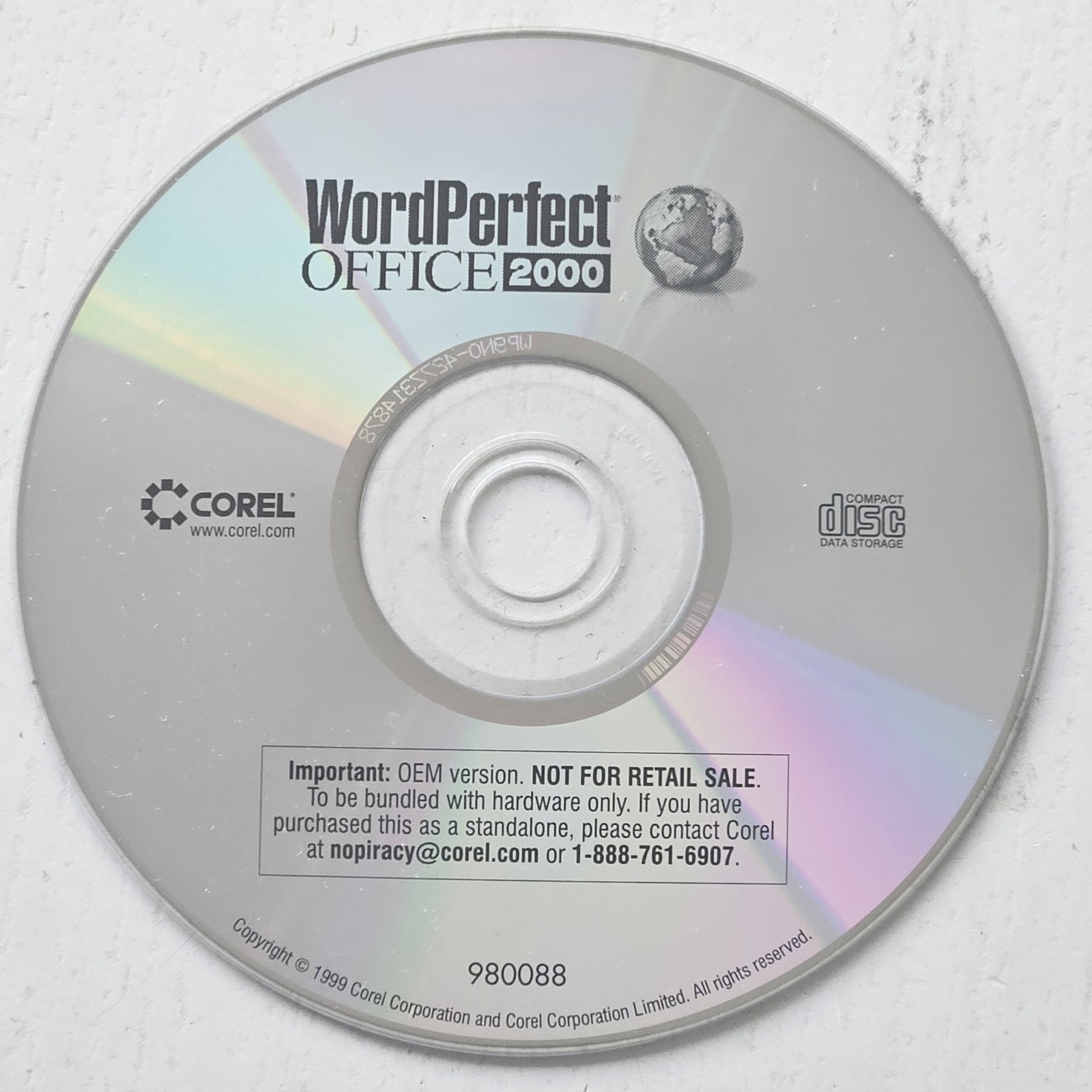 Corel WordPerfect Office 2000 CD ROM Software Voice Powered *Free Fast Despatch