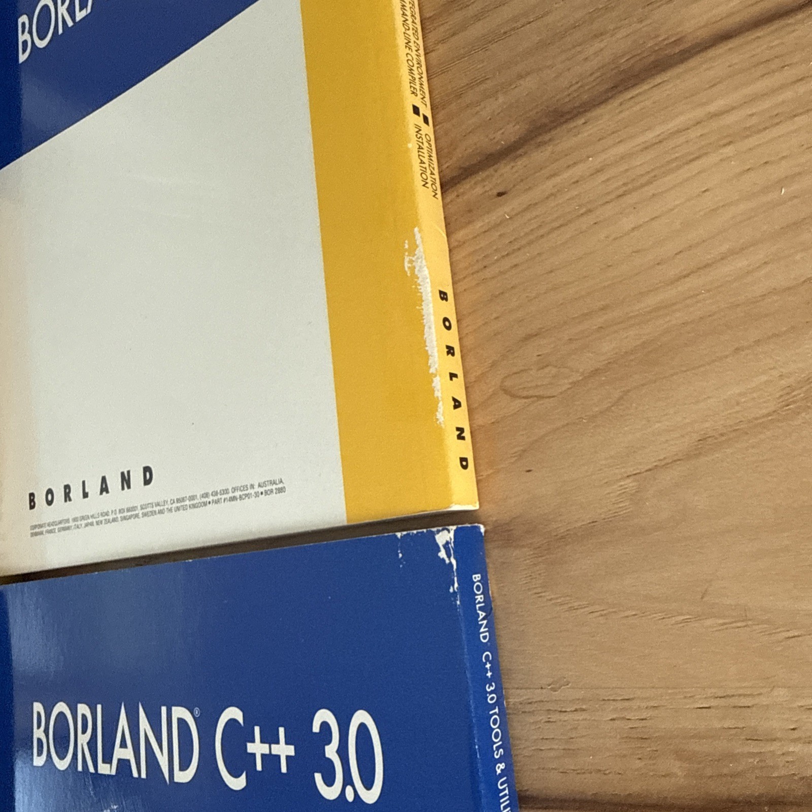 Lot Of 4 Borland C++ 3.0 User Guides Programmer’s Library Reference Tools Guide