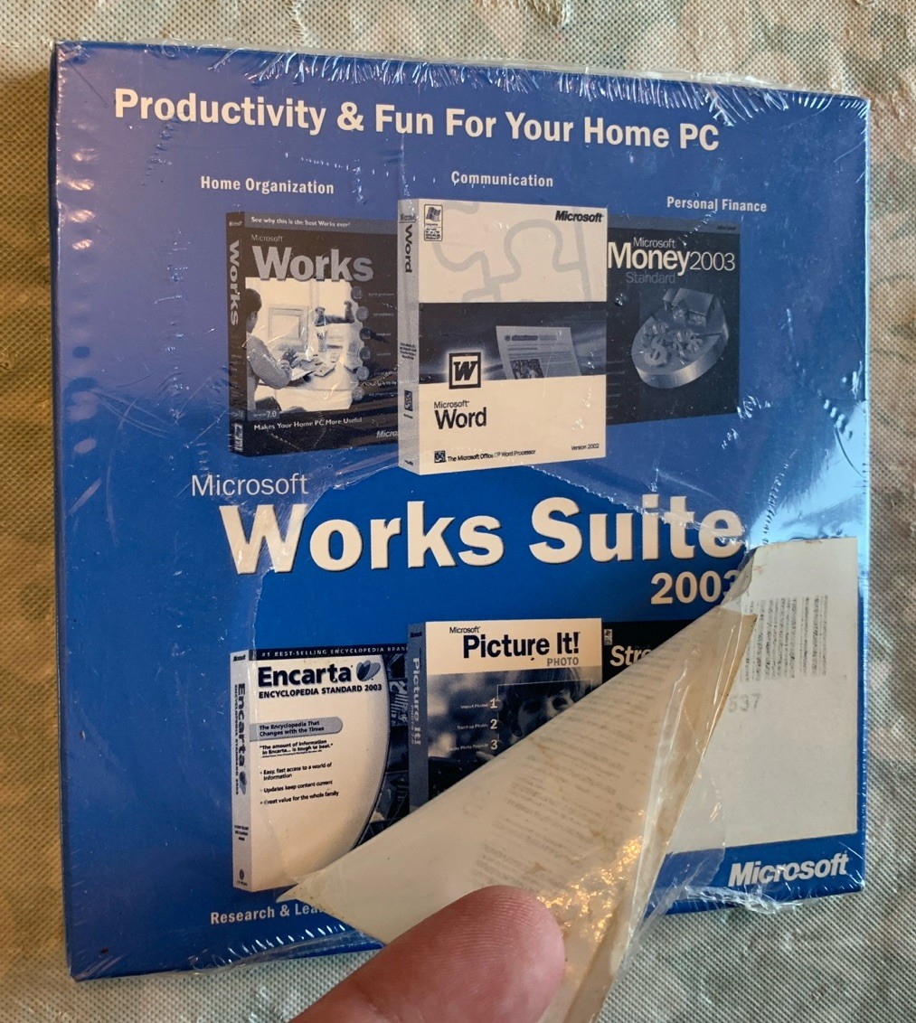 Microsoft Works Suite 2003 – Comes With Product Key New Sealed READ