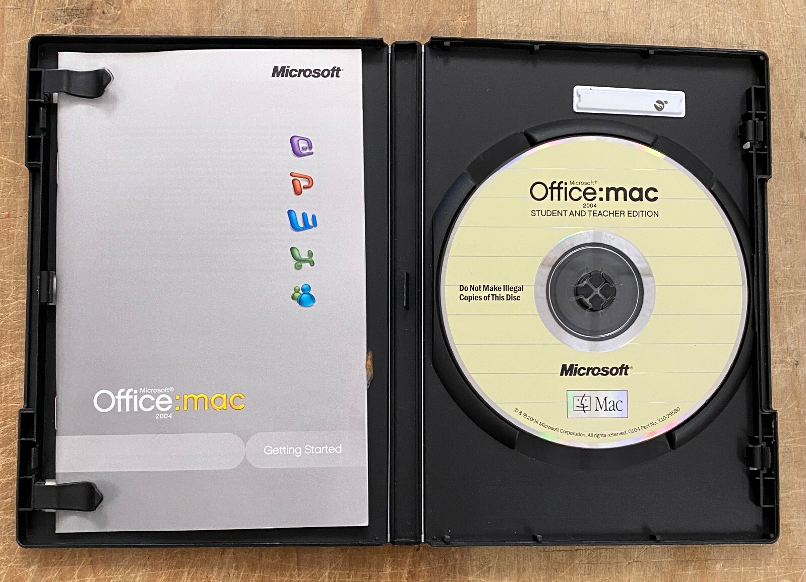 Microsoft Office 2004 Home and Student Edition for Mac w/3 Product Keys