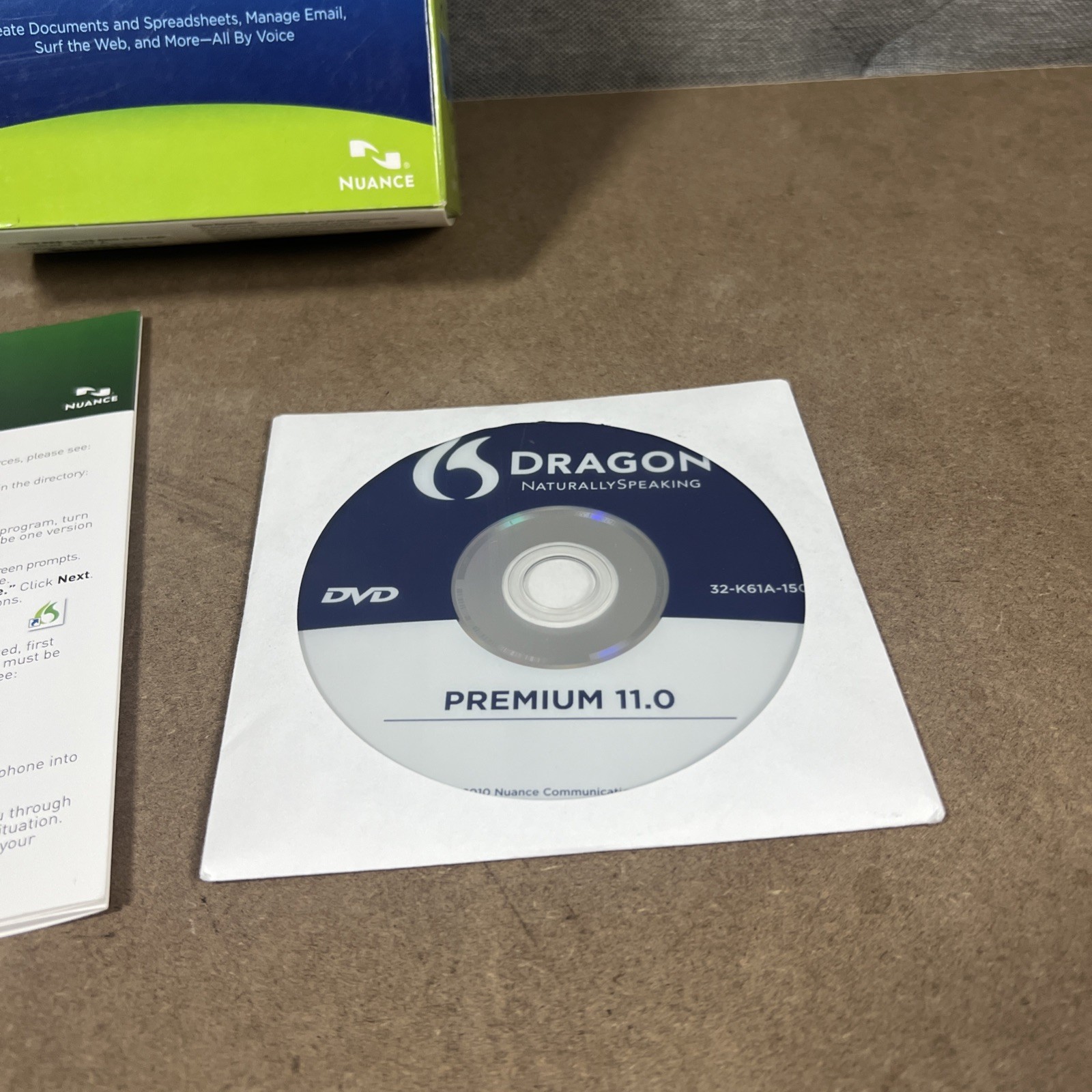 Dragon Naturally Speaking Version 11 Nuance Premium Edition without Headset