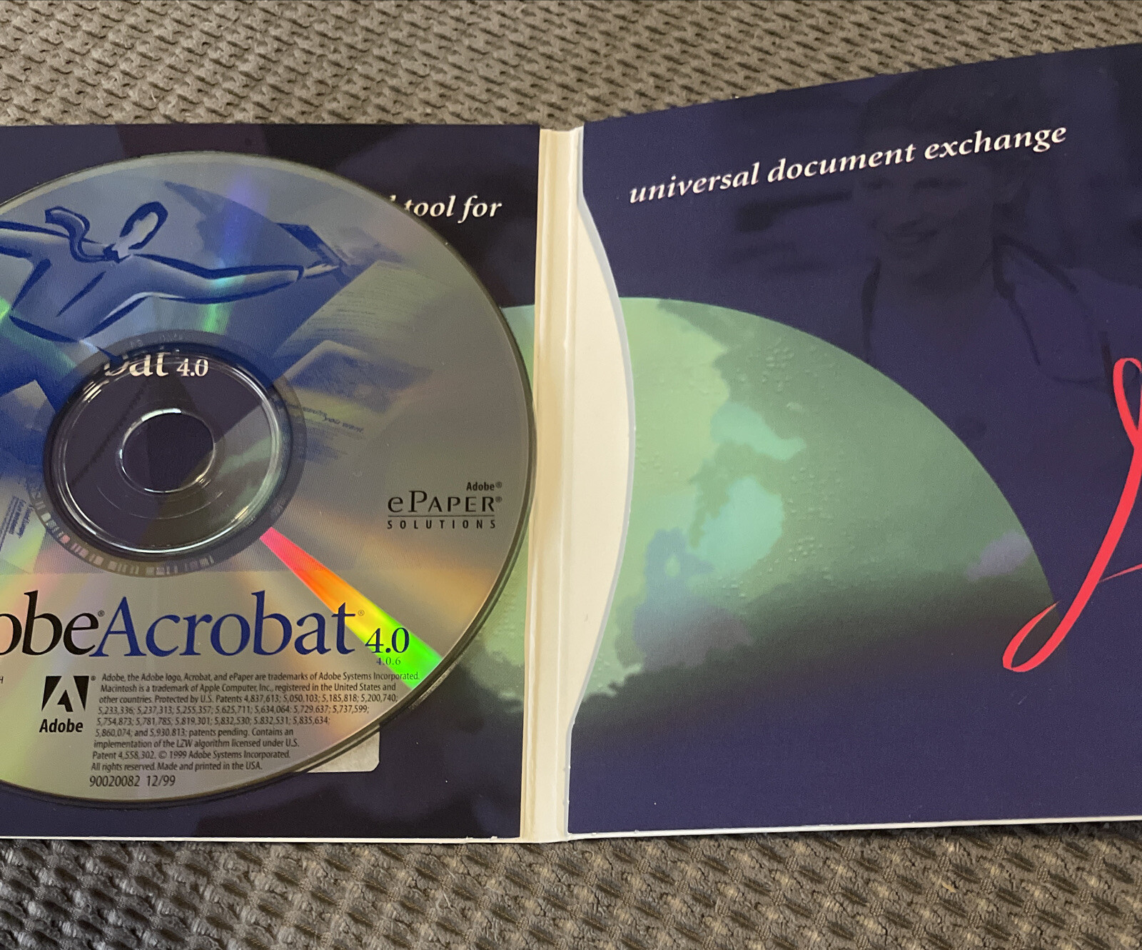 Adobe Acrobat Reader 4.0 CD W/ Serial Number For Mac
