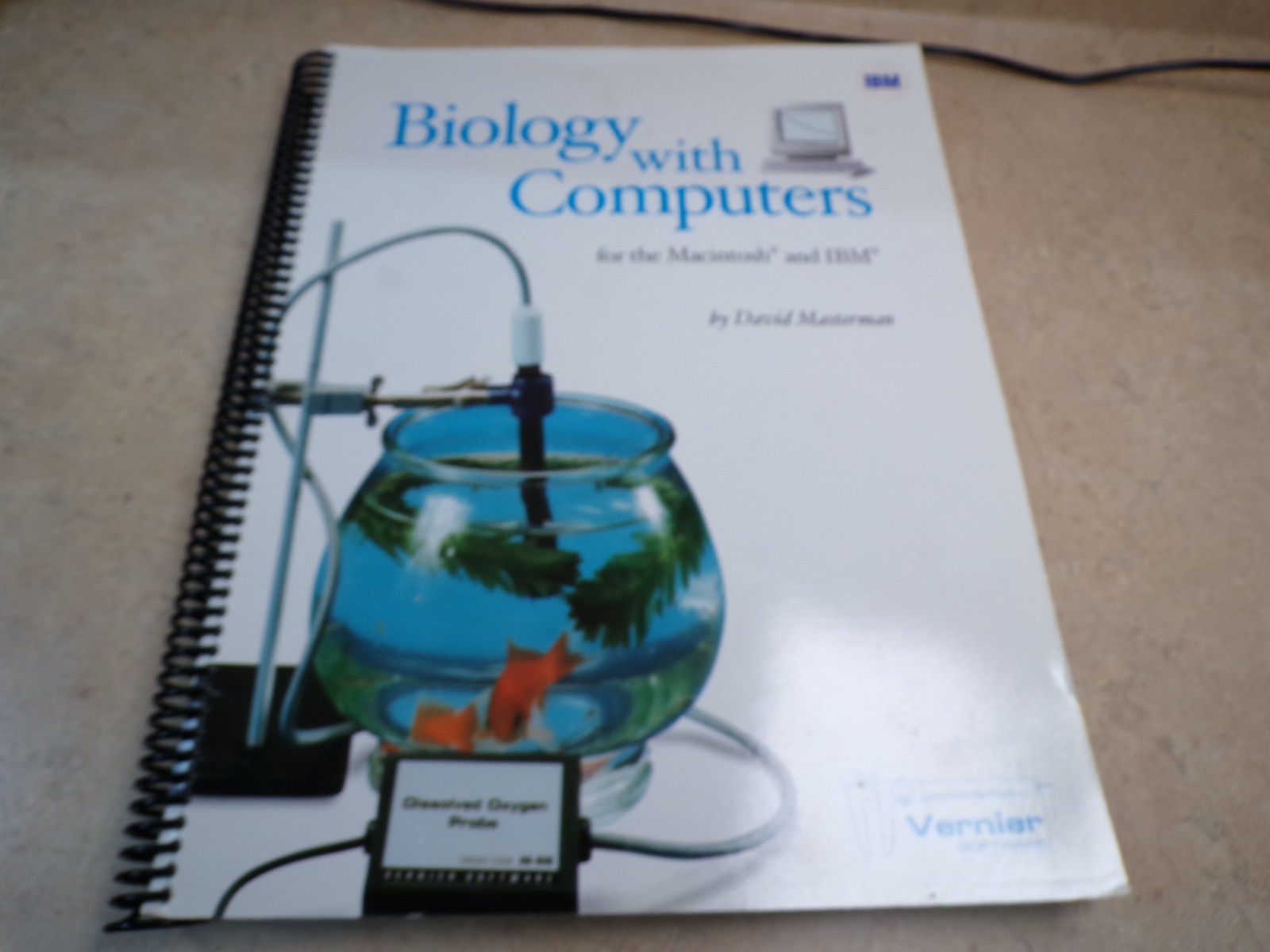 Software for Macintosh Vernier Biology with Computers Includes 3.5″ discs