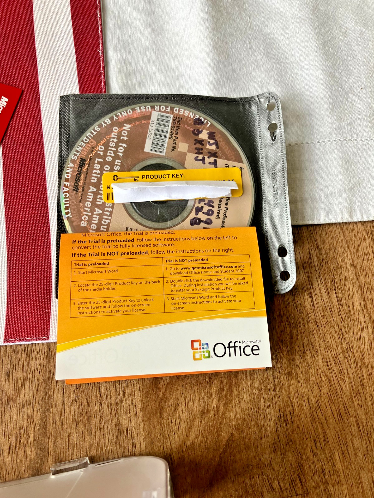 Microsoft Office Home and Student Edition 2007 (***Read Description***)