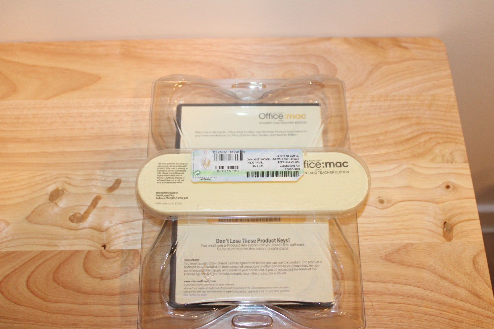 MICROSOFT Office 2004 APPLE Mac Student and Teacher Edition 3 PRODUCT KEYS