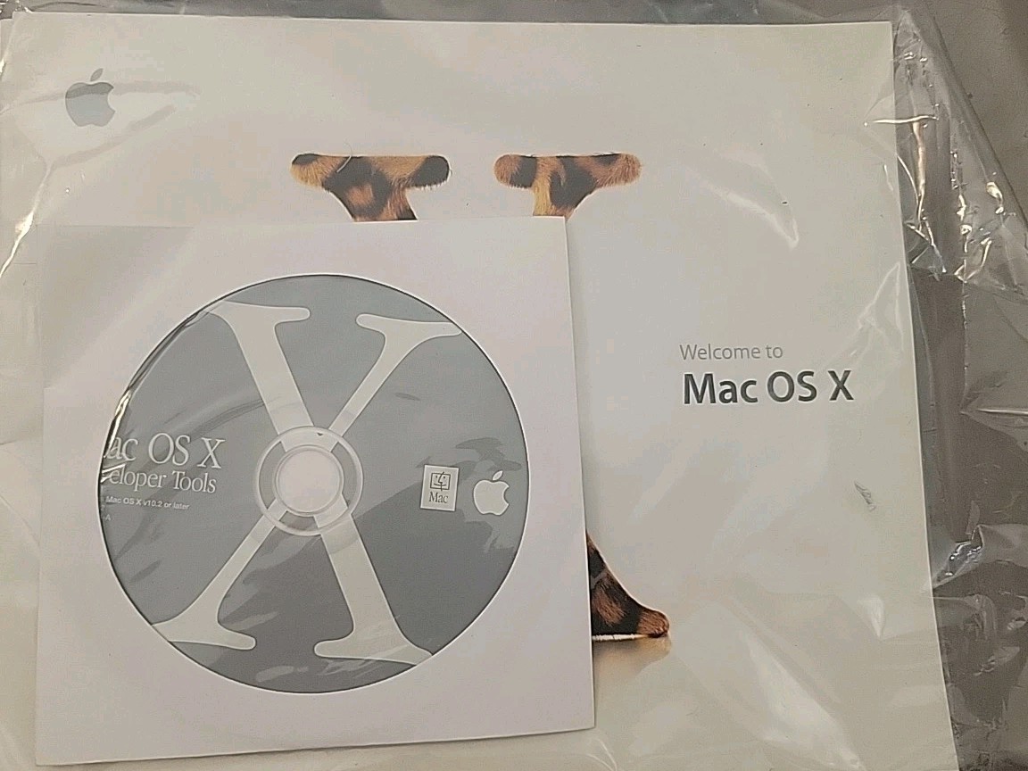 Mac OS X Developer Tools v10.2 or later CD-ROM (2002)