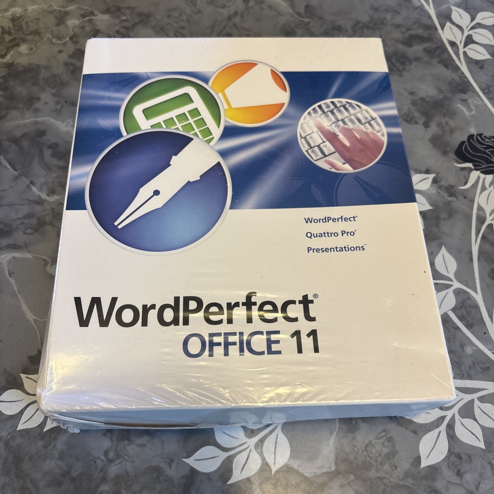 Corel WordPerfect Office 11 WordPerfect Quattro Pro And Presentions SEALED