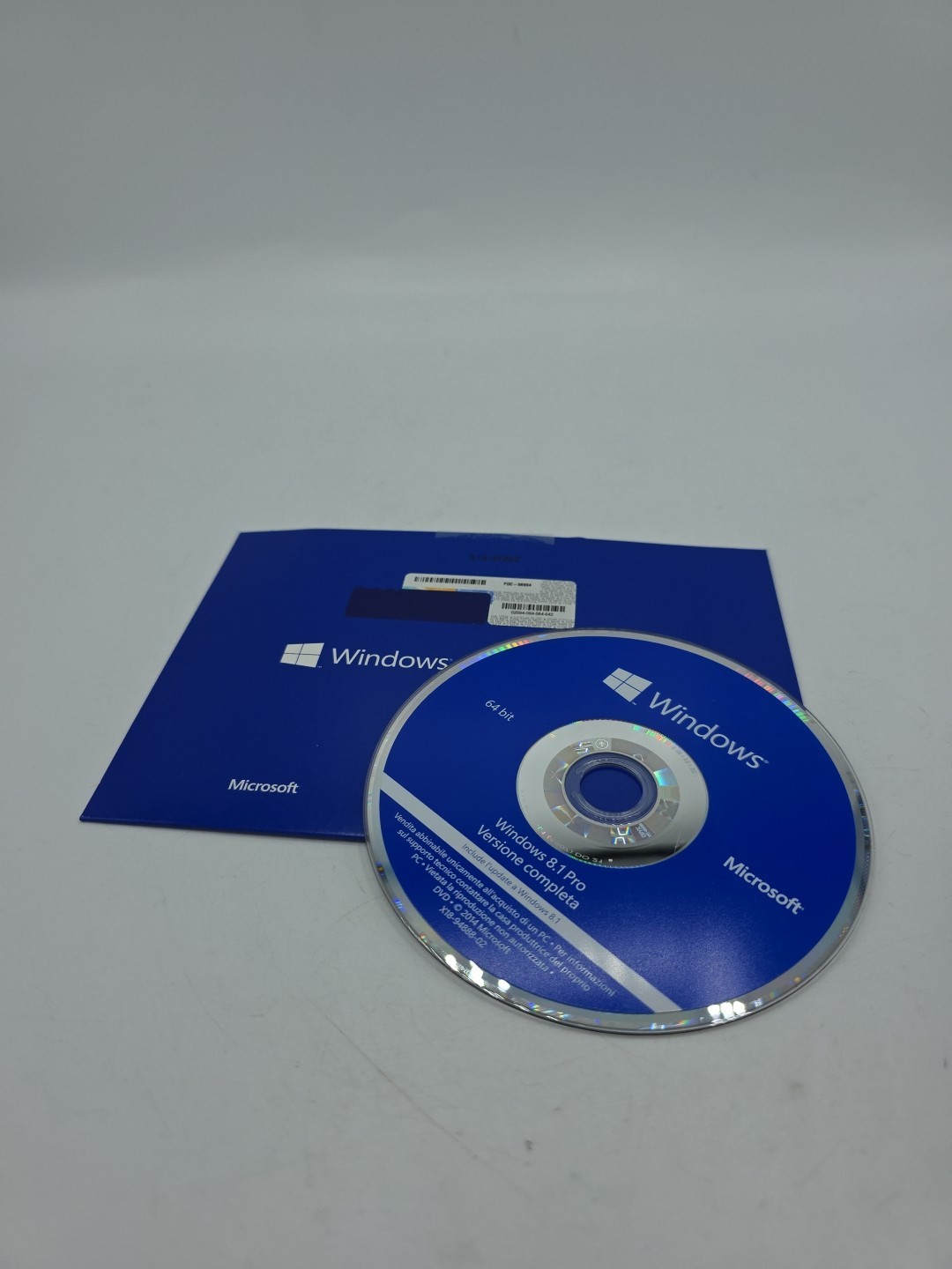 Microsoft Windows 8.1 Pro / 64 bit ITA DVD INSTALLATION NO LICENSE NO KEY